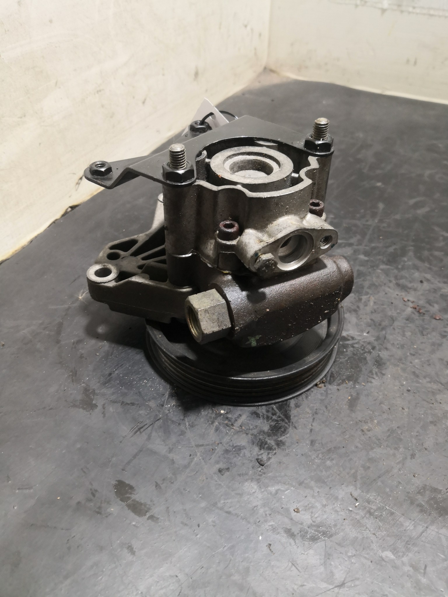 Bomba Direção Assistida MG MG ZT | 01 - 05 Imagem-1