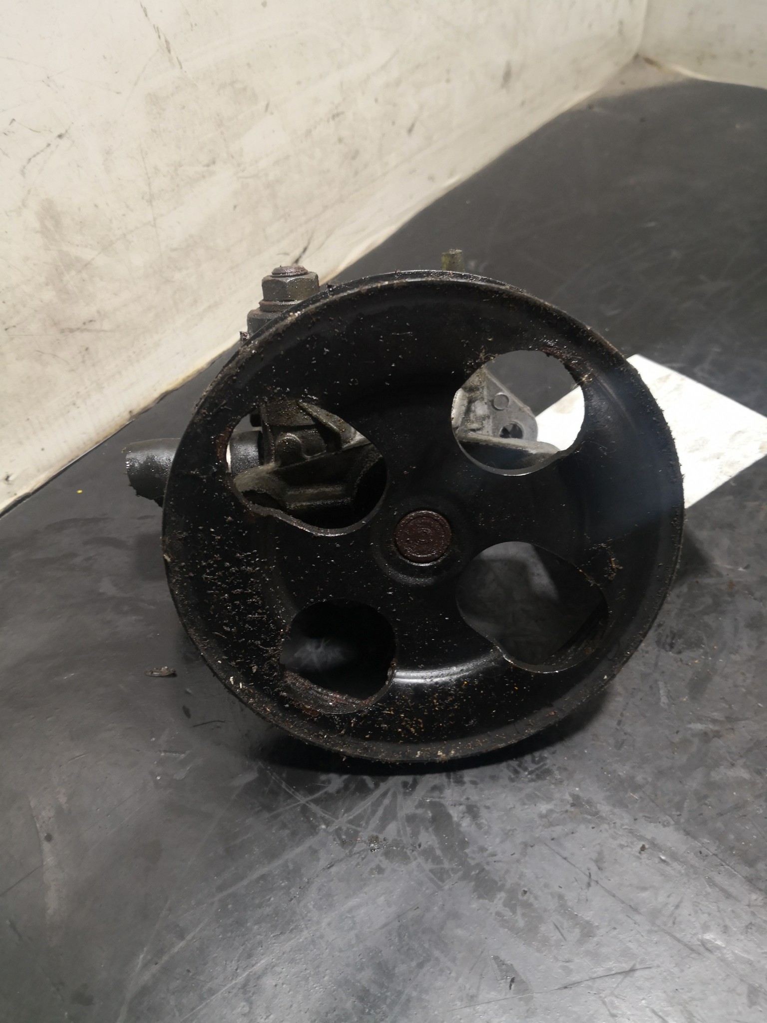 Bomba Direção Assistida VOLVO V40 Combi (645) | 95 - 04 Imagem-2