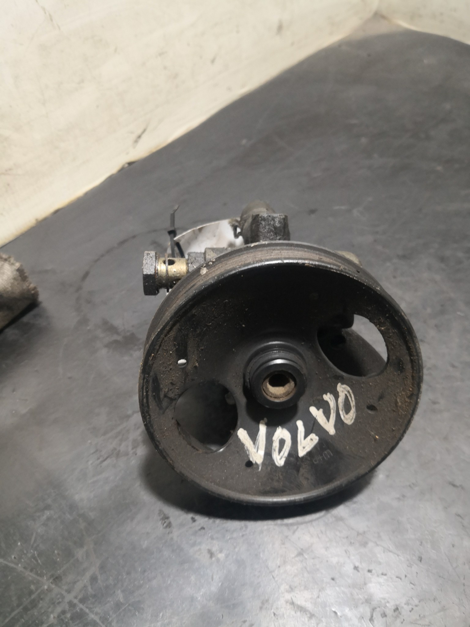 Bomba Direção Assistida VOLVO 440 K (445) | 88 - 96 Imagem-1