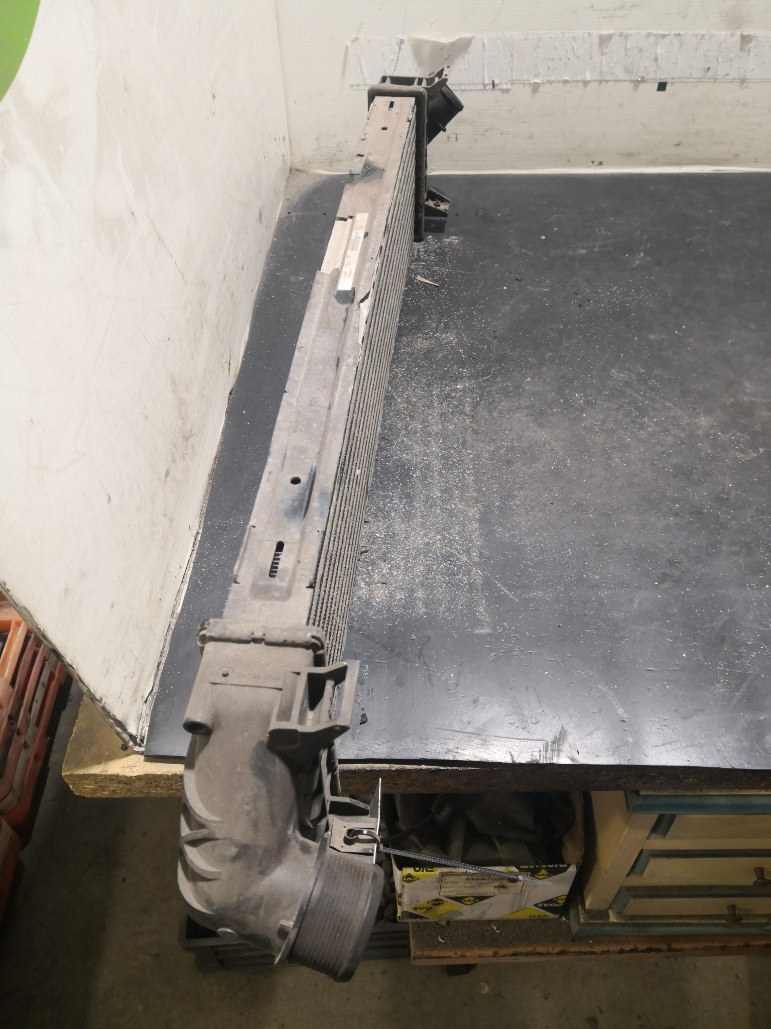 Radiador do Intercooler FORD S-MAX (WA6) | 06 - 14 Imagem-2