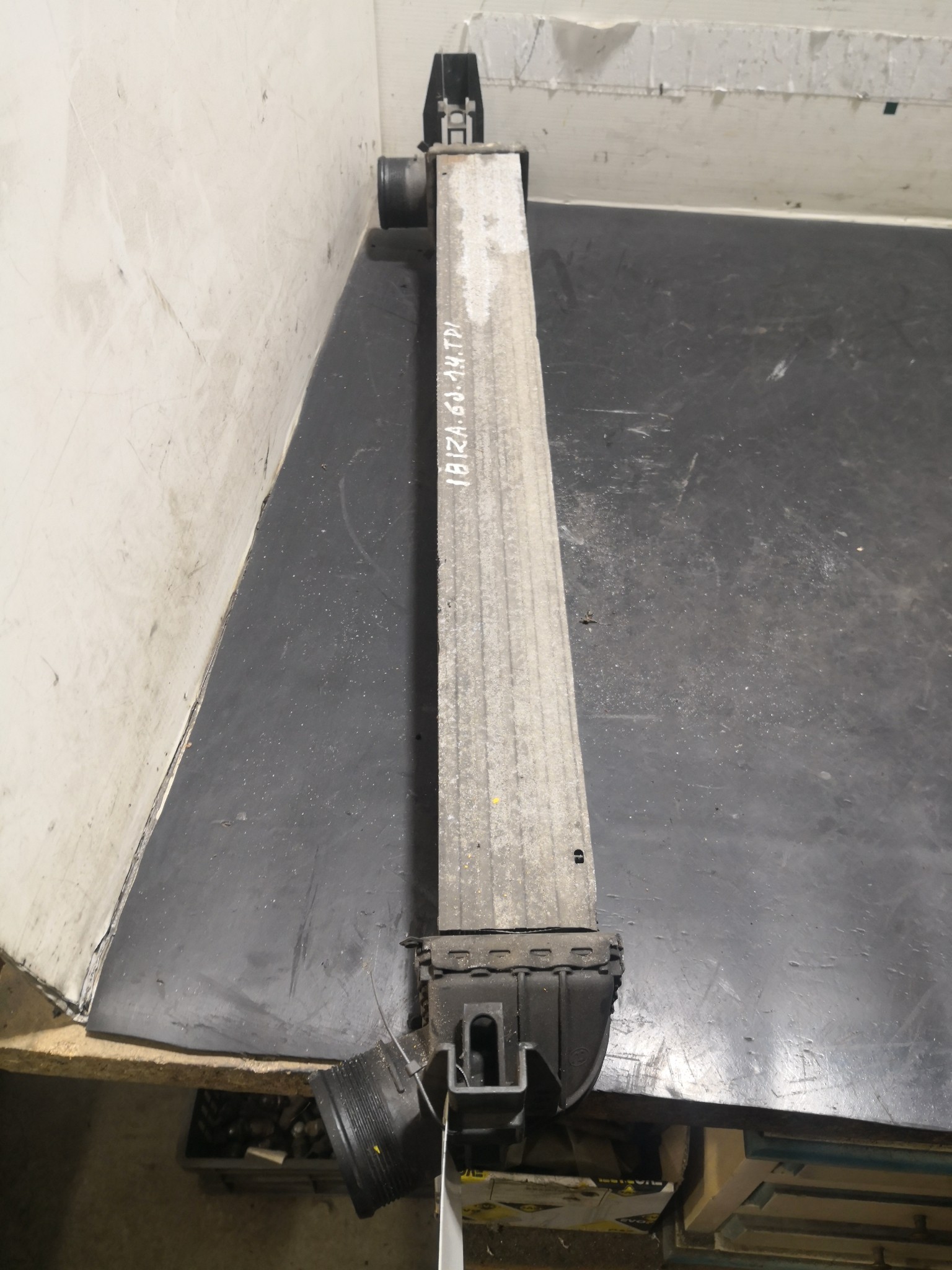 Radiador do Intercooler SEAT IBIZA IV (6J5, 6P1) | 08 - 17 Imagem-2