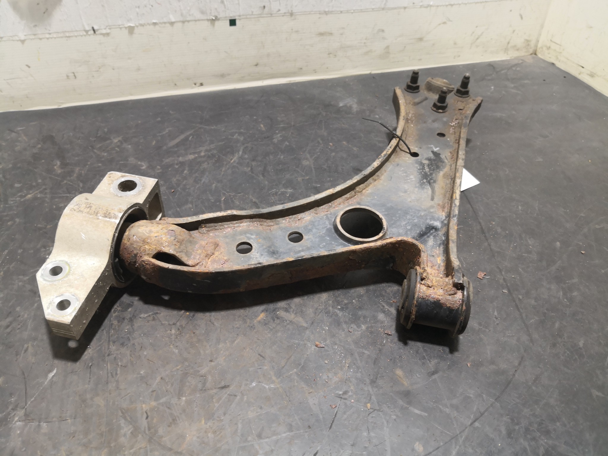 Braço Suspensão Frente Dto SKODA OCTAVIA II Combi (1Z5) | 04 - 13 Imagem-3