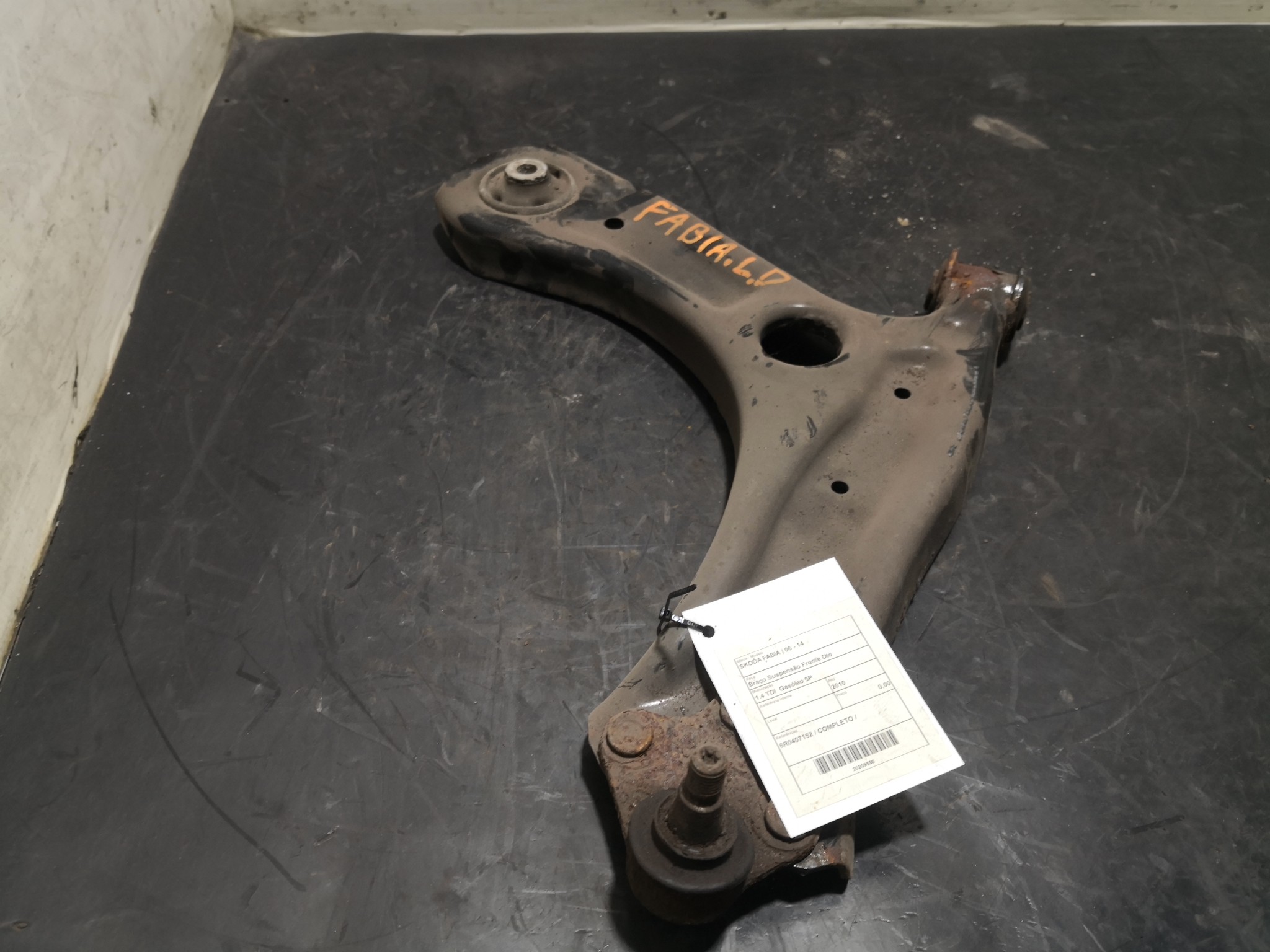 Braço Suspensão Frente Dto SKODA FABIA II (542) | 06 - 14 Imagem-1