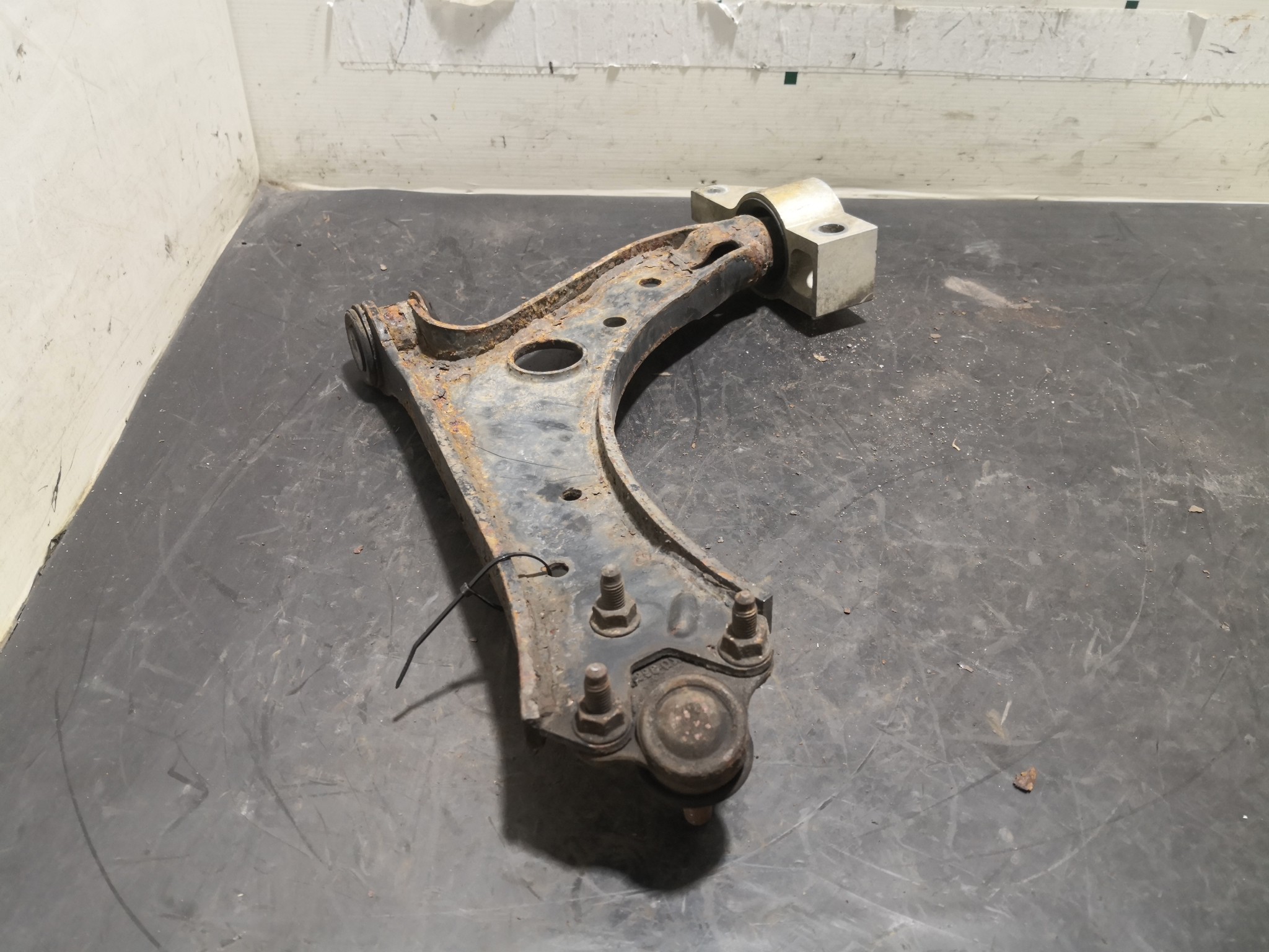 Braço Suspensão Frente Dto VOLKSWAGEN GOLF V Variant (1K5) | 07 - 09 Imagem-3