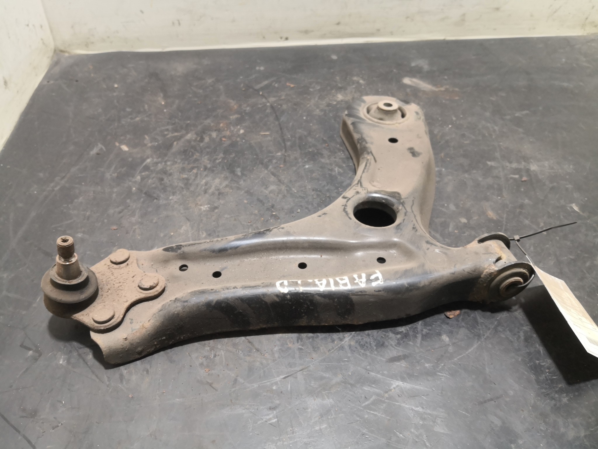 Braço Suspensão Frente Dto SKODA FABIA II Combi (545) | 07 - 14 Imagem-1