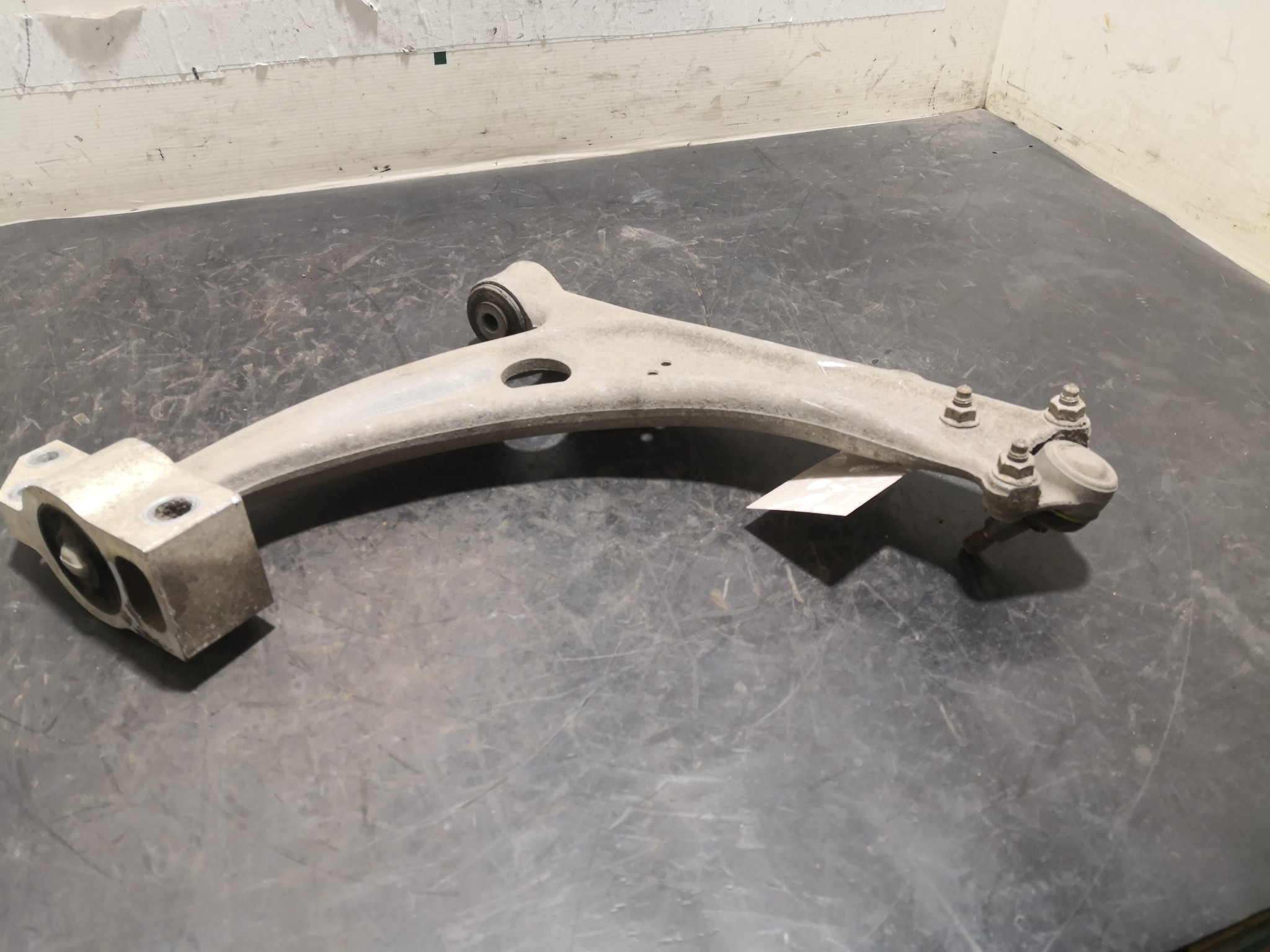 Braço Suspensão Frente Esq VOLKSWAGEN PASSAT Variant (3C5) | 05 - 11 Imagem-3