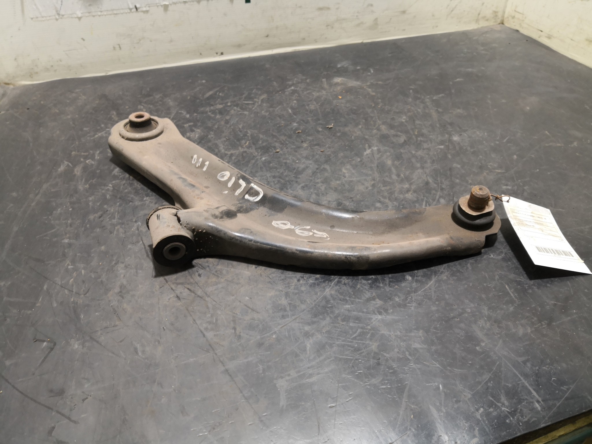 Braço Suspensão Frente Esq RENAULT - ID S_37975