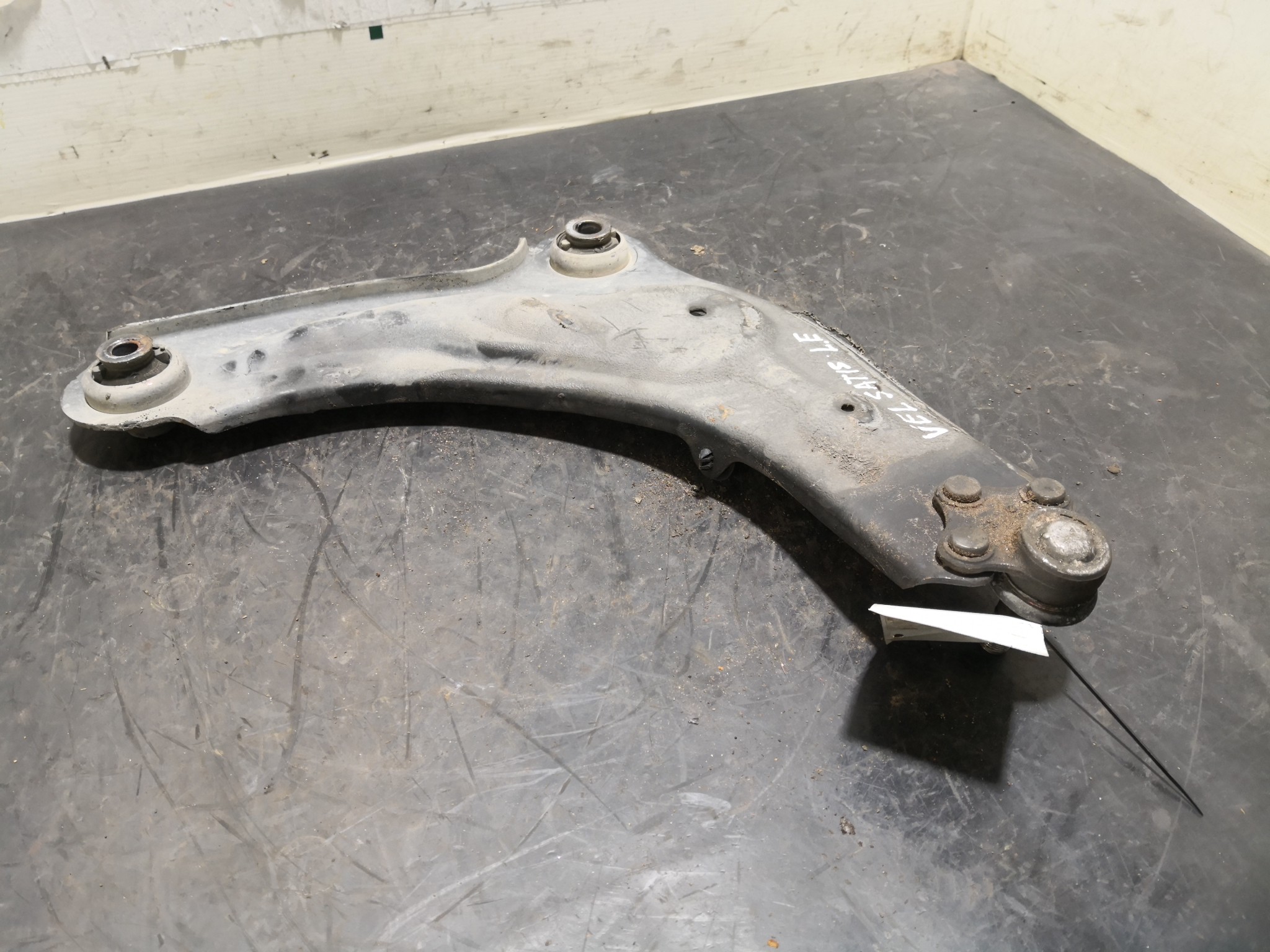 Braço Suspensão Frente Esq RENAULT VEL SATIS (BJ0_) | 02 -  Imagem-2