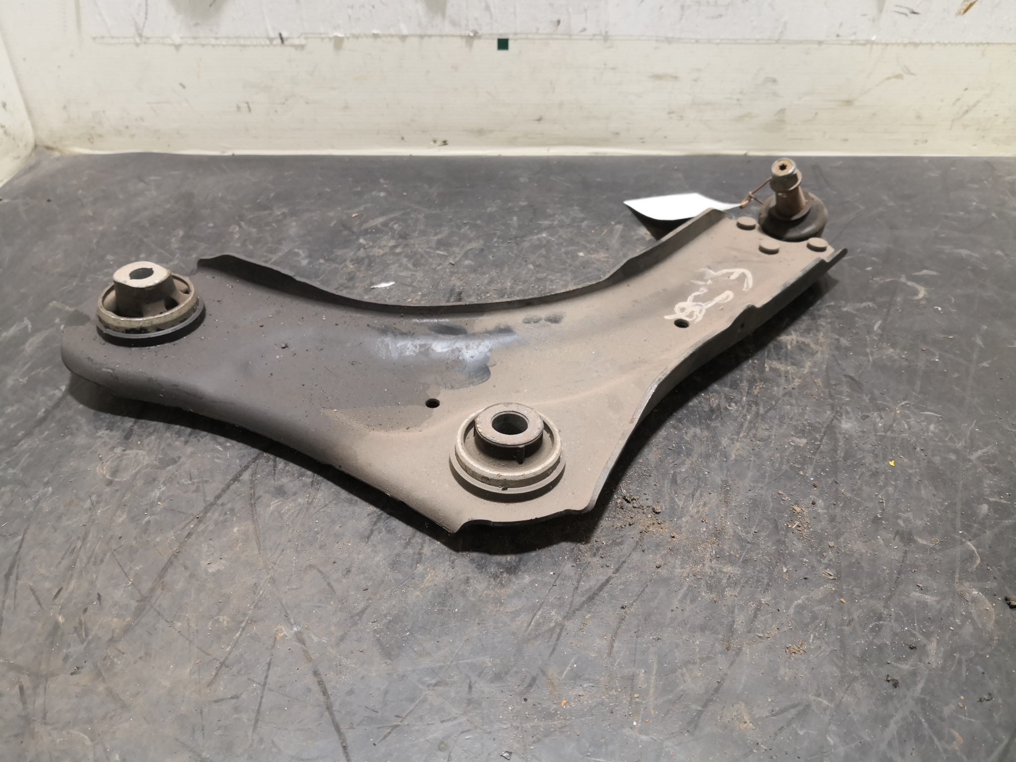 Braço Suspensão Frente Esq RENAULT MEGANE III Hatchback (BZ0/1_) | 08 -  Imagem-1