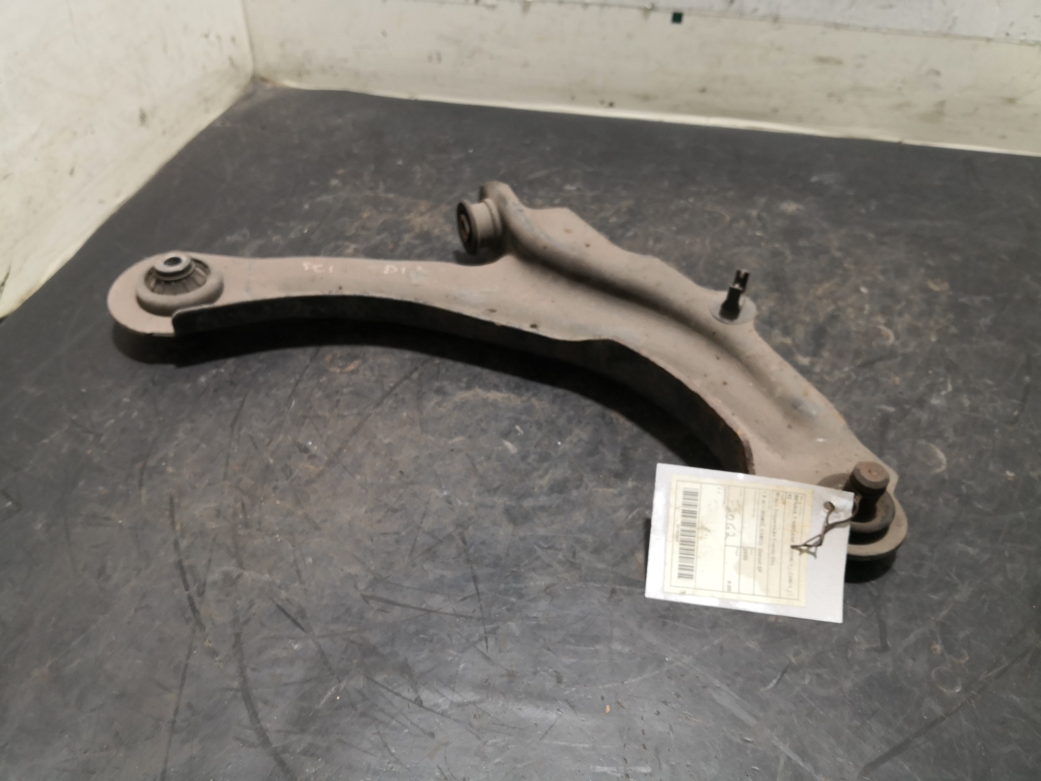 Braço Suspensão Frente Dto RENAULT MEGANE II (BM0/1_, CM0/1_) | 01 - 12 Imagem-1