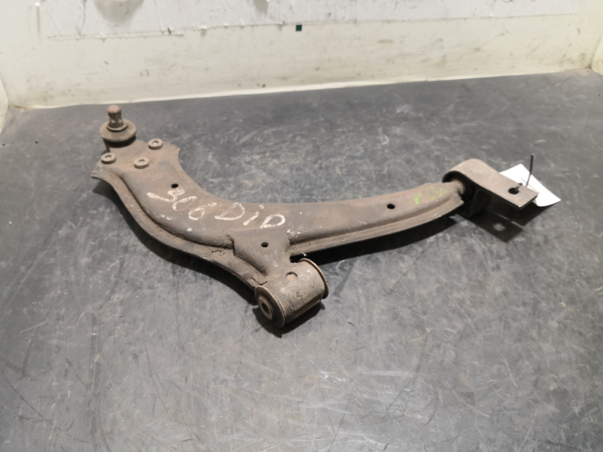 Braço Suspensão Frente Dto PEUGEOT 306 (7B, N3, N5) | 93 - 03 Imagem-1