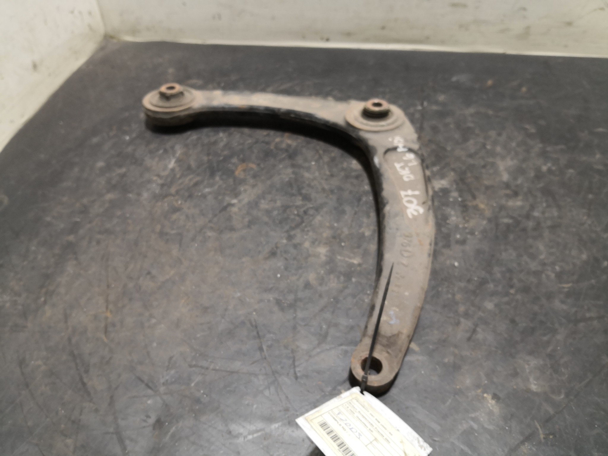 Braço Suspensão Frente Dto PEUGEOT 307 SW (3H) | 02 - 09 Imagem-1