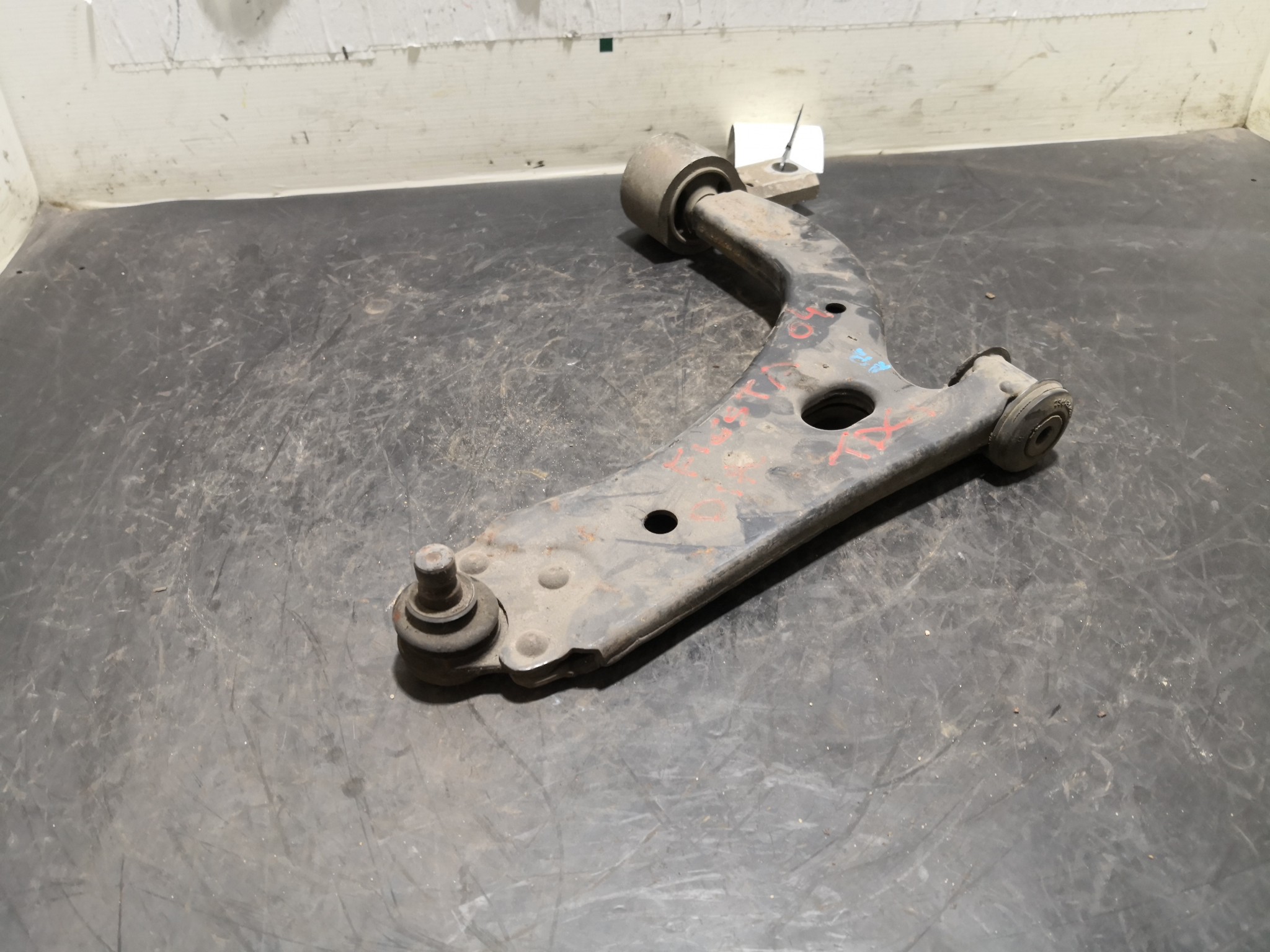 Braço Suspensão Frente Dto FORD FIESTA V (JH_, JD_) | 01 - 14 Imagem-2