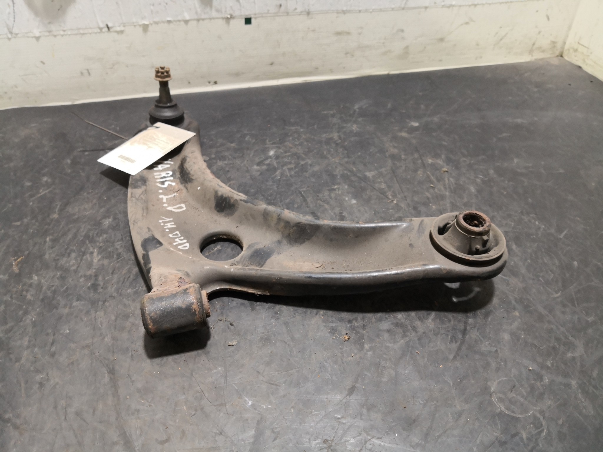 Braço Suspensão Frente Dto TOYOTA YARIS (_P9_) | 05 - 14 Imagem-2