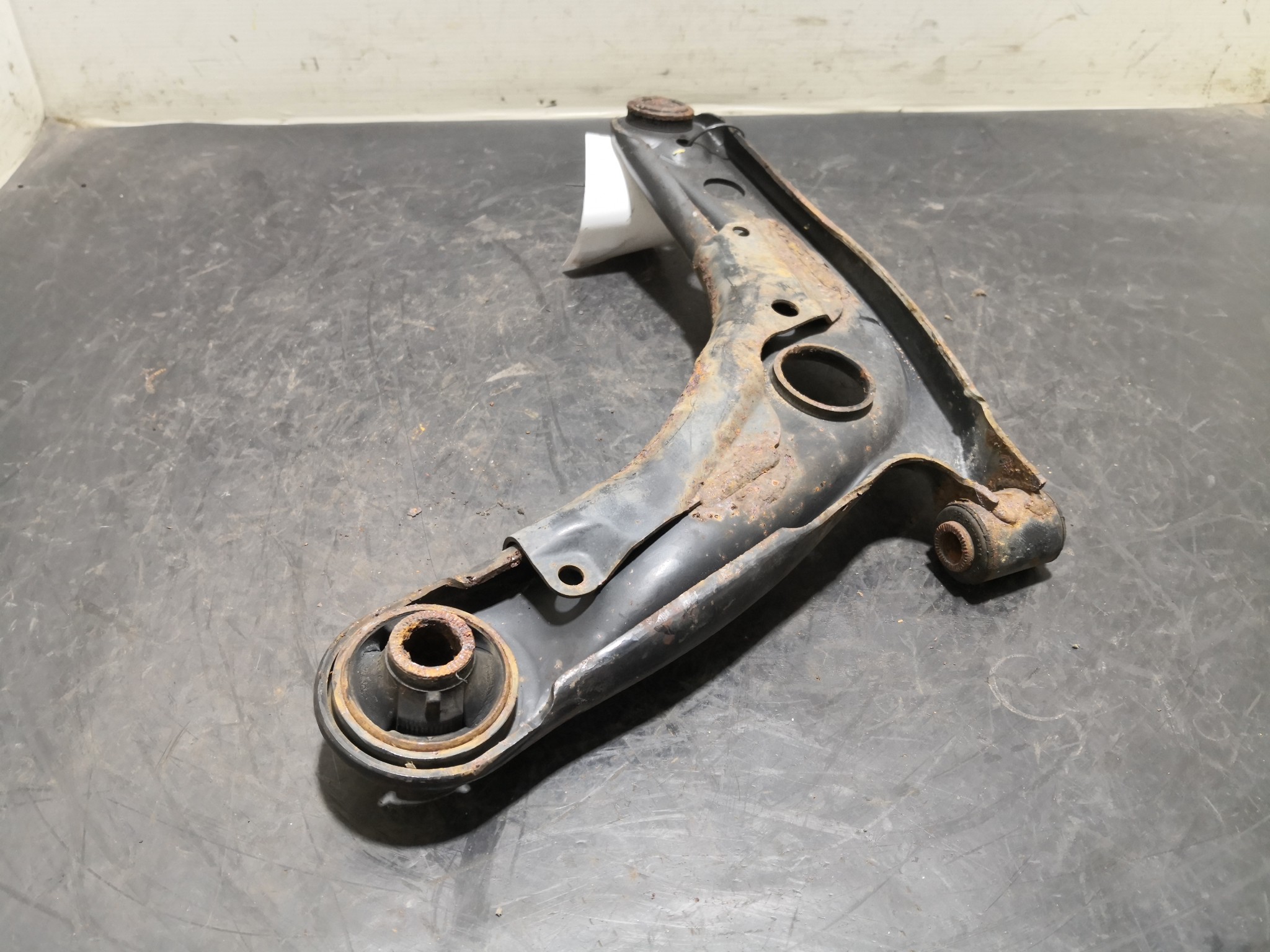 Braço Suspensão Frente Dto TOYOTA YARIS (_P9_) | 05 - 14 Imagem-3