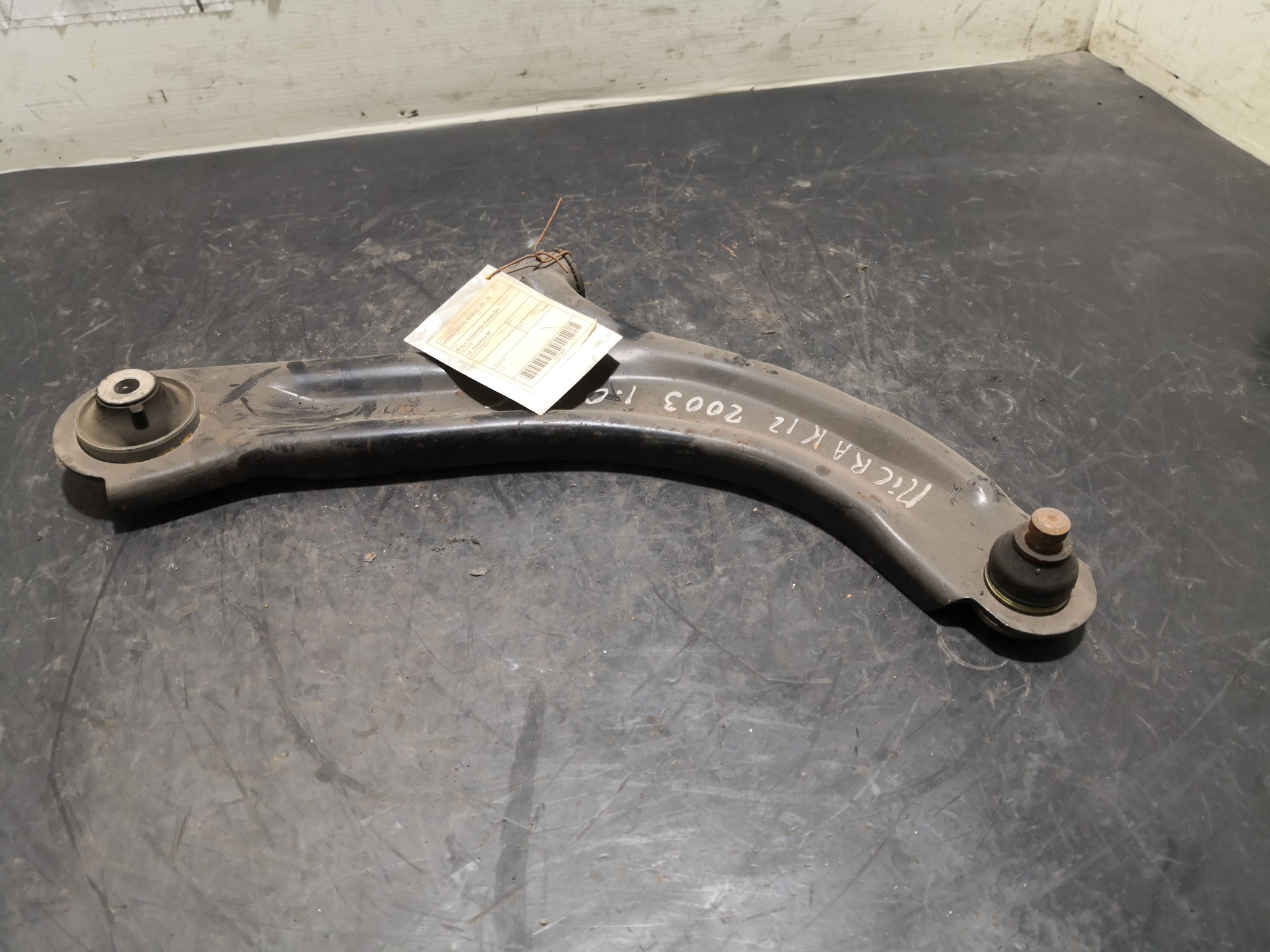 Braço Suspensão Frente Dto NISSAN - ID S_30442