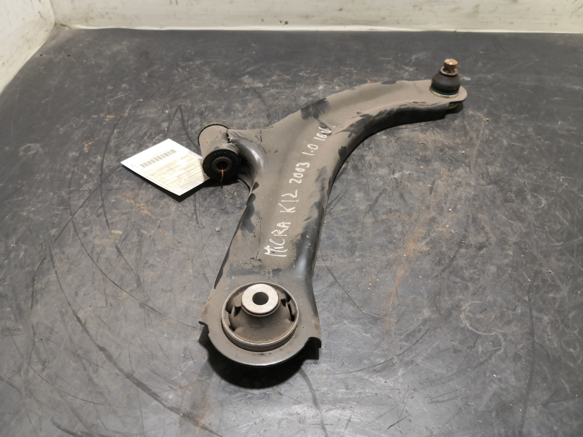 Braço Suspensão Frente Dto NISSAN - ID S_30443