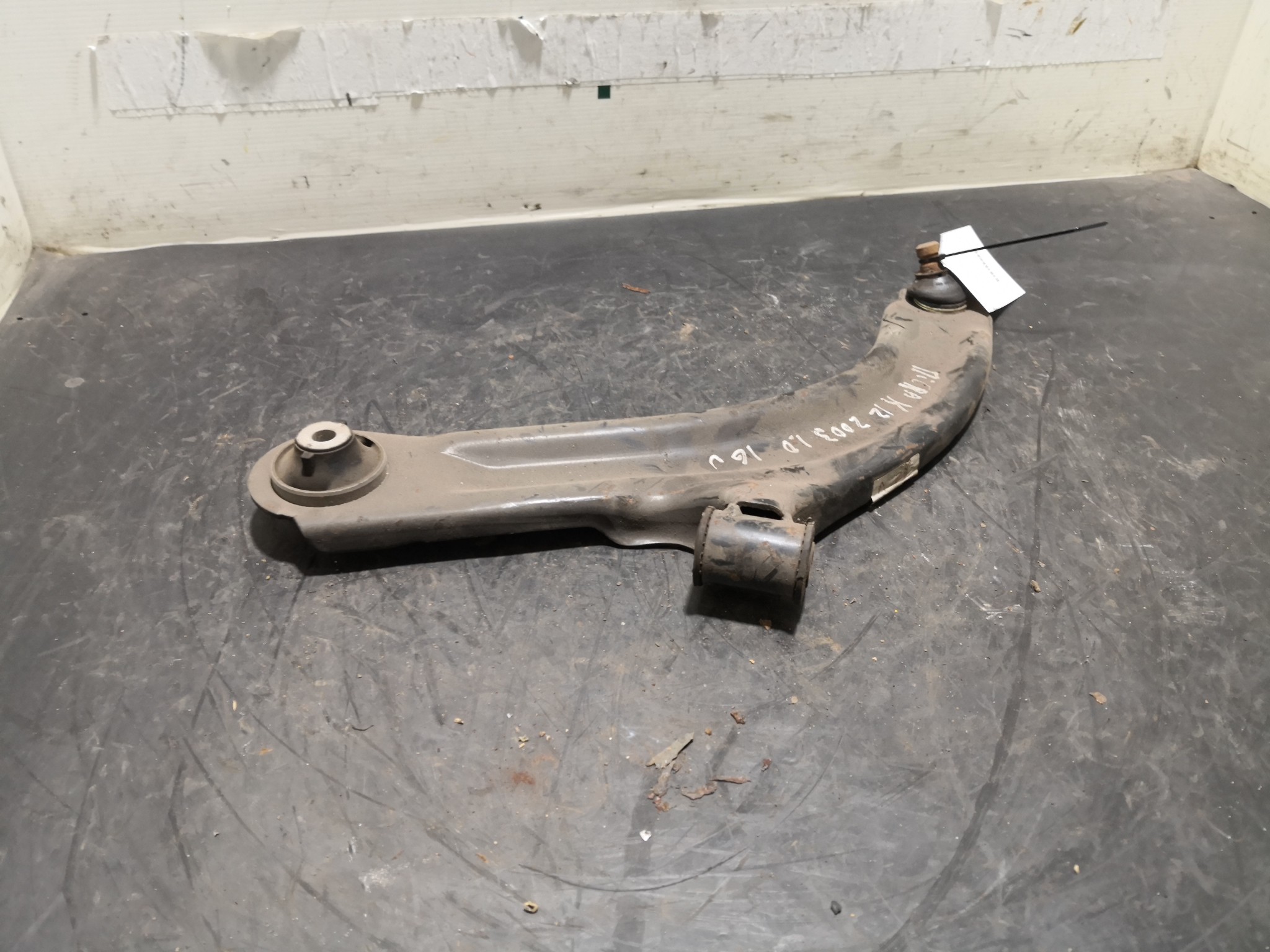 Braço Suspensão Frente Esq NISSAN MICRA III (K12) | 02 - 10 Imagem-1