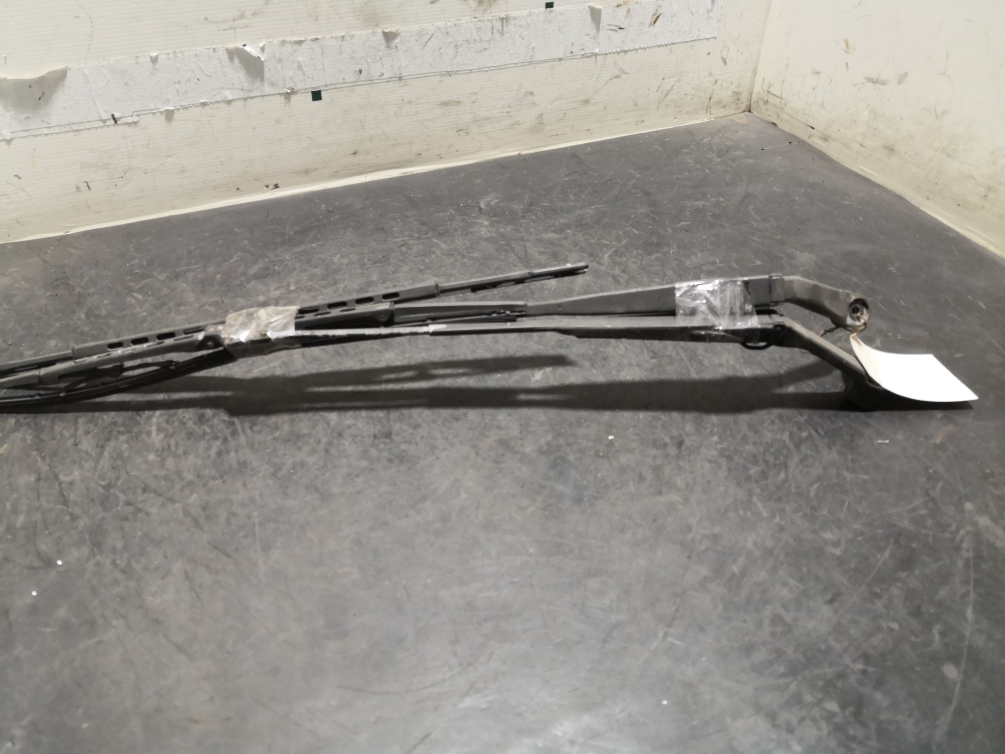 Hastes Limpa Vidros da Frente TOYOTA COROLLA (_E9_) | 87 - 94 Imagem-2