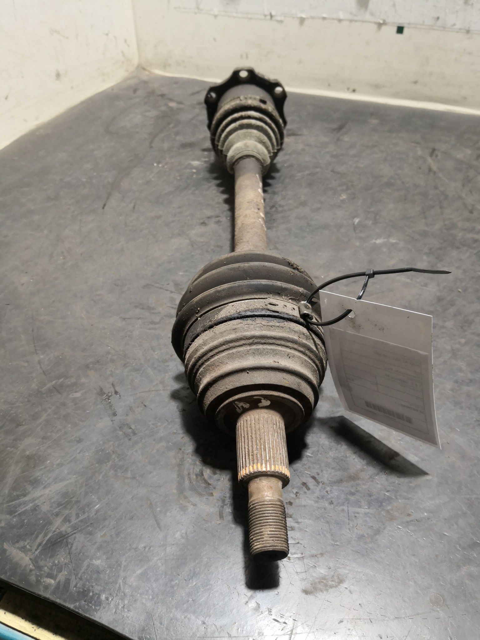 Transmissão Esq AUDI - ID S_104450