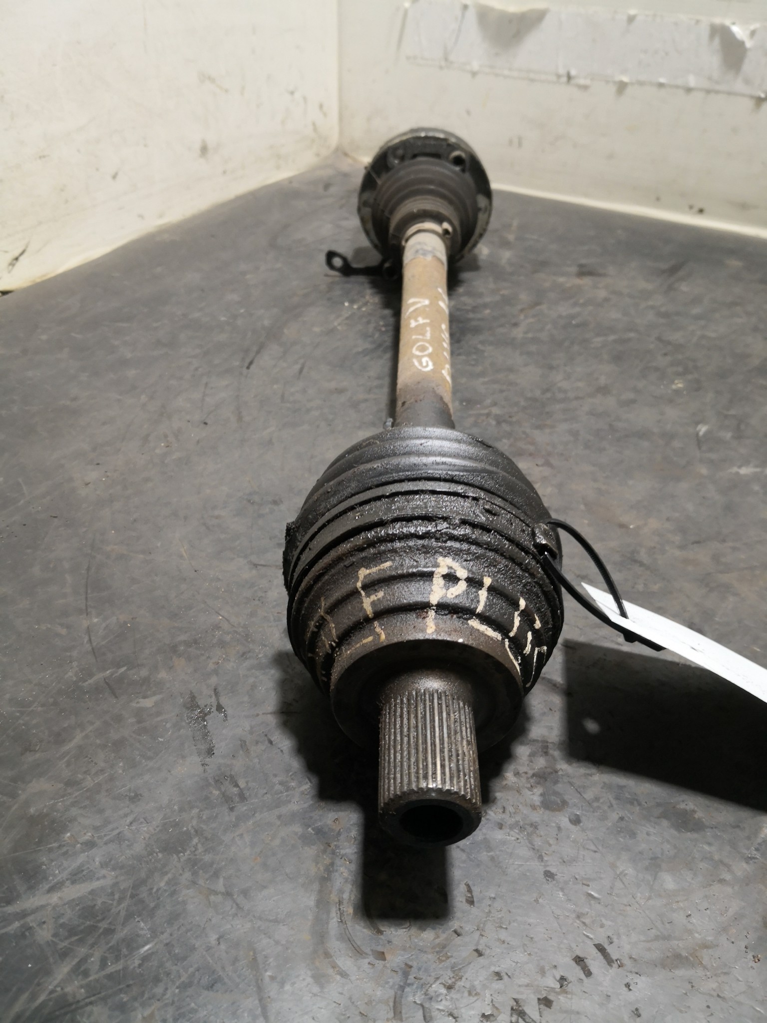 Transmissão Esq VOLKSWAGEN - ID S_104457