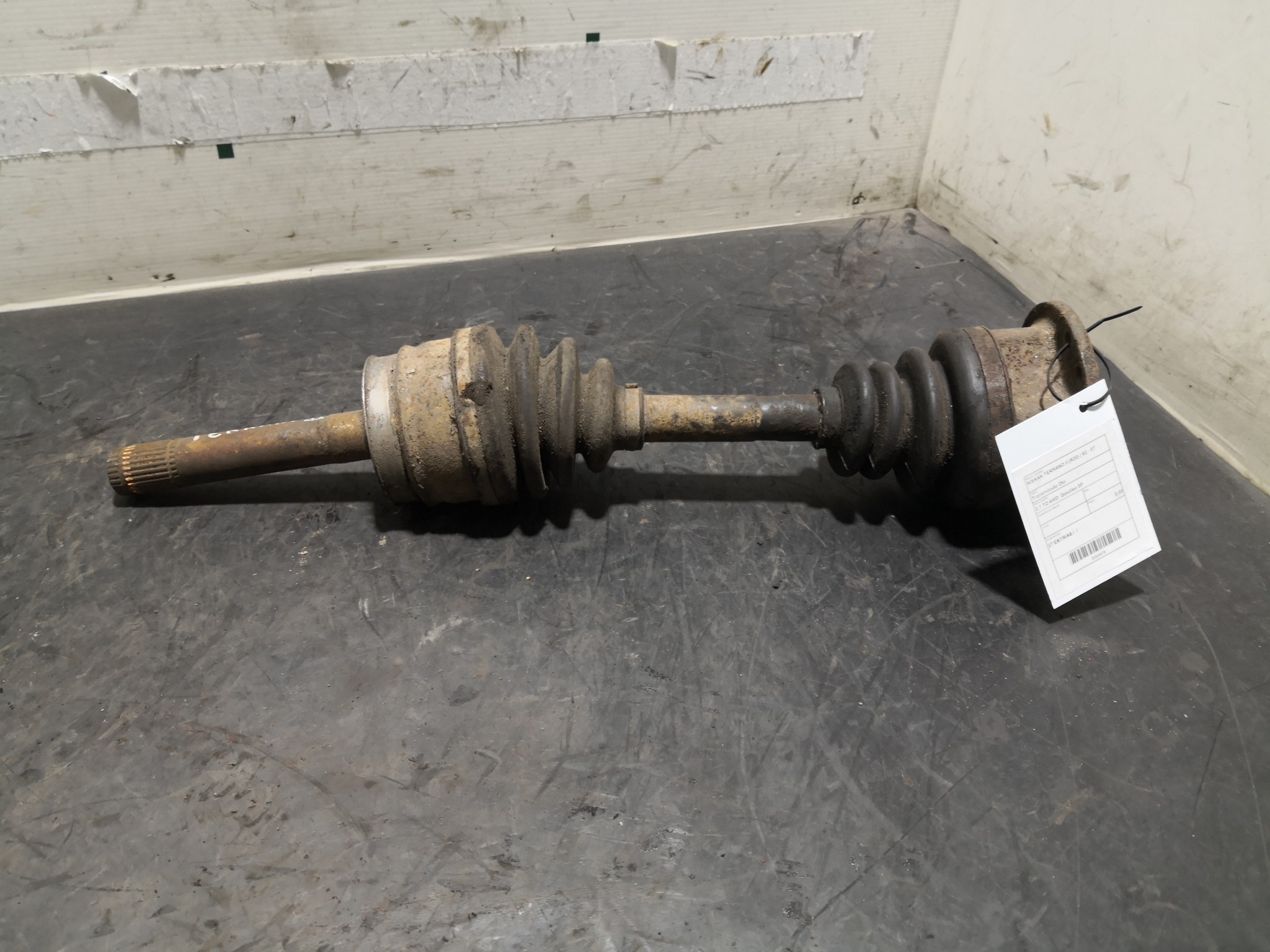 Transmissão Dto NISSAN TERRANO II (R20) | 92 - 07 Imagem-1