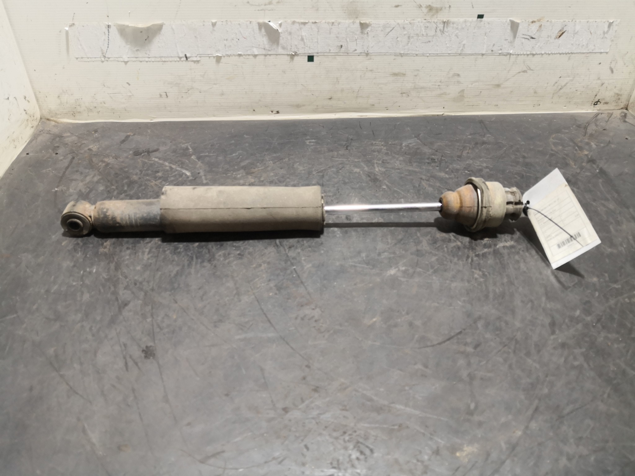 Amortecedor Trás Esq NISSAN MICRA II (K11) | 92 - 07 Imagem-1