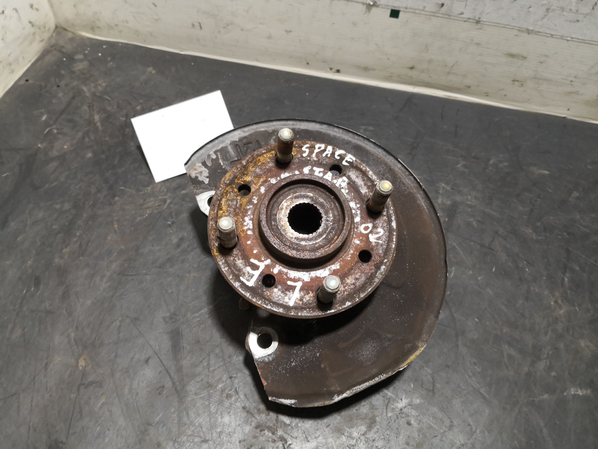 Manga de Eixo Esq MITSUBISHI SPACE STAR Veículo multiuso (DG_A) | 98 - 04 Imagem-2