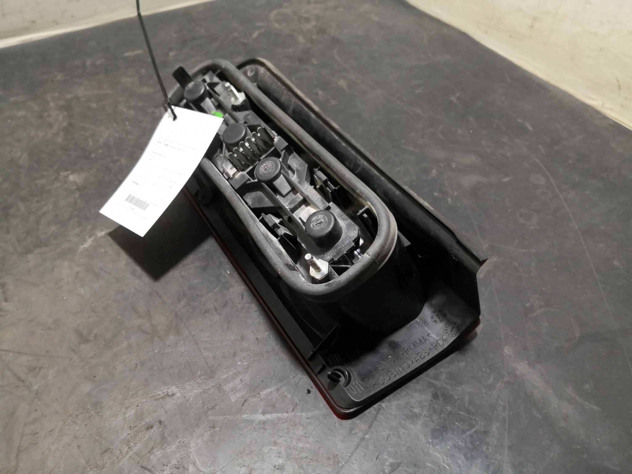 Farolim Stop Dto OPEL COMBO Caixa/Combi | 01 -  Imagem-2