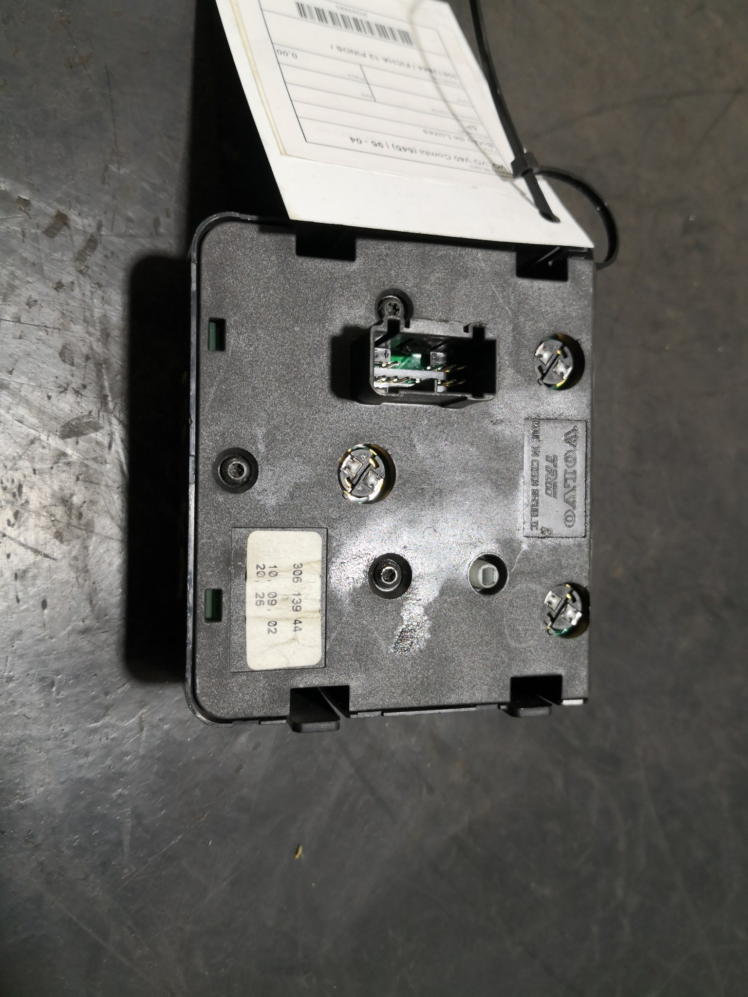 Botão de Luzes VOLVO V40 Combi (645) | 95 - 04 Imagem-1