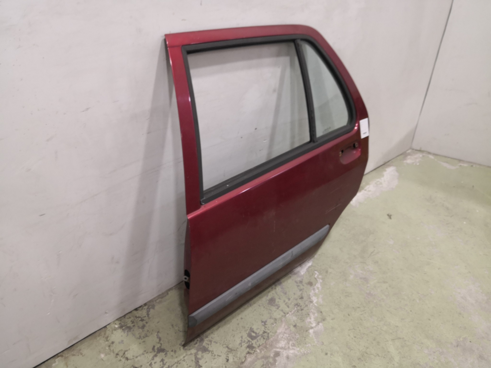 Porta Trás Esq RENAULT CLIO I (B/C57_, 5/357_) | 90 - 98 Imagem-1