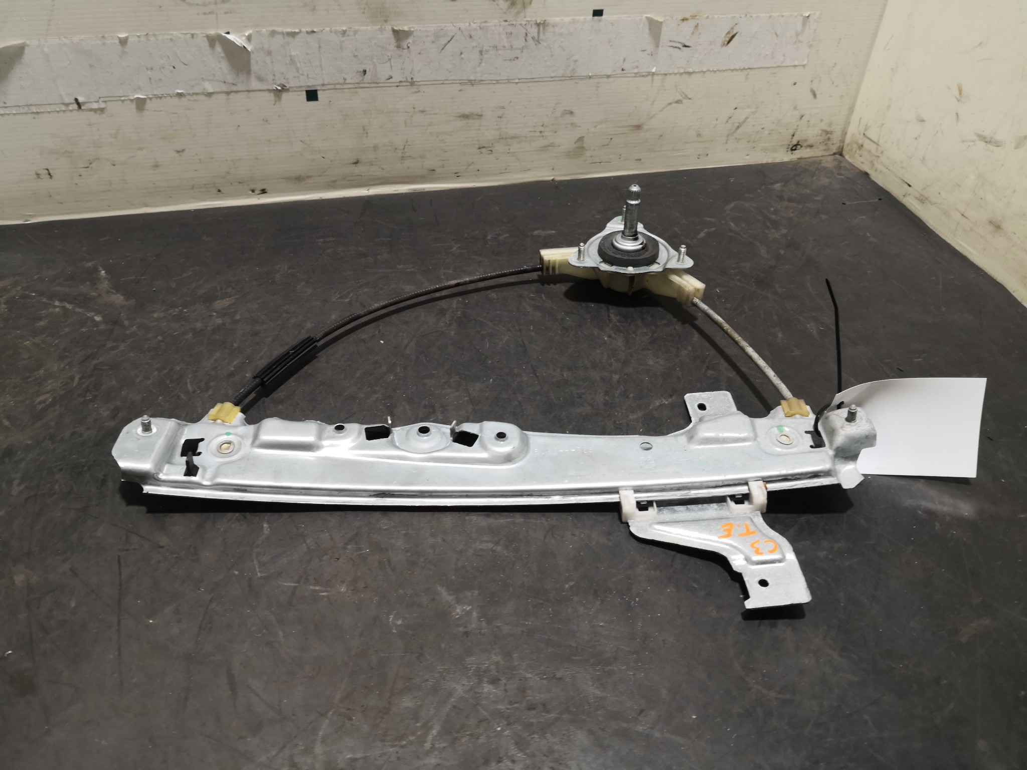 Elevador Trás Esq CITROEN C3 III (SX) | 16 -  Imagem-1