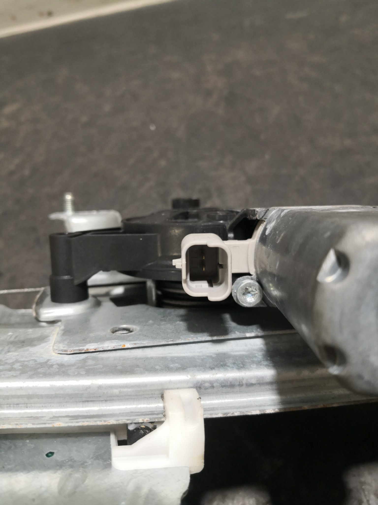 Elevador Frente Dto Electrico CITROEN C3 III (SX) | 16 -  Imagem-1