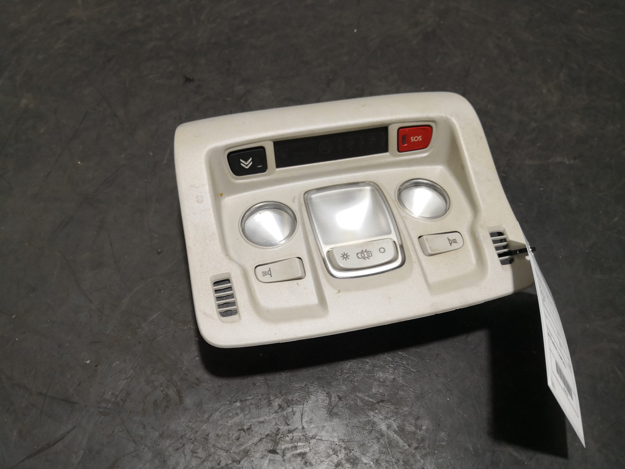 Plafonier  CITROEN C3 III (SX) | 16 -  Imagem-1