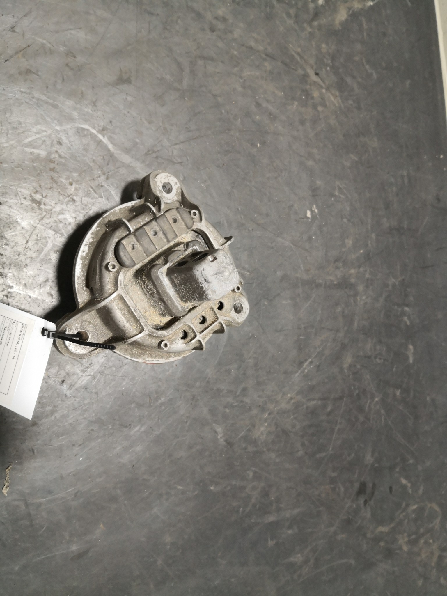 Apoio de Motor BMW 5 (F10) | 09 - 16 Imagem-2