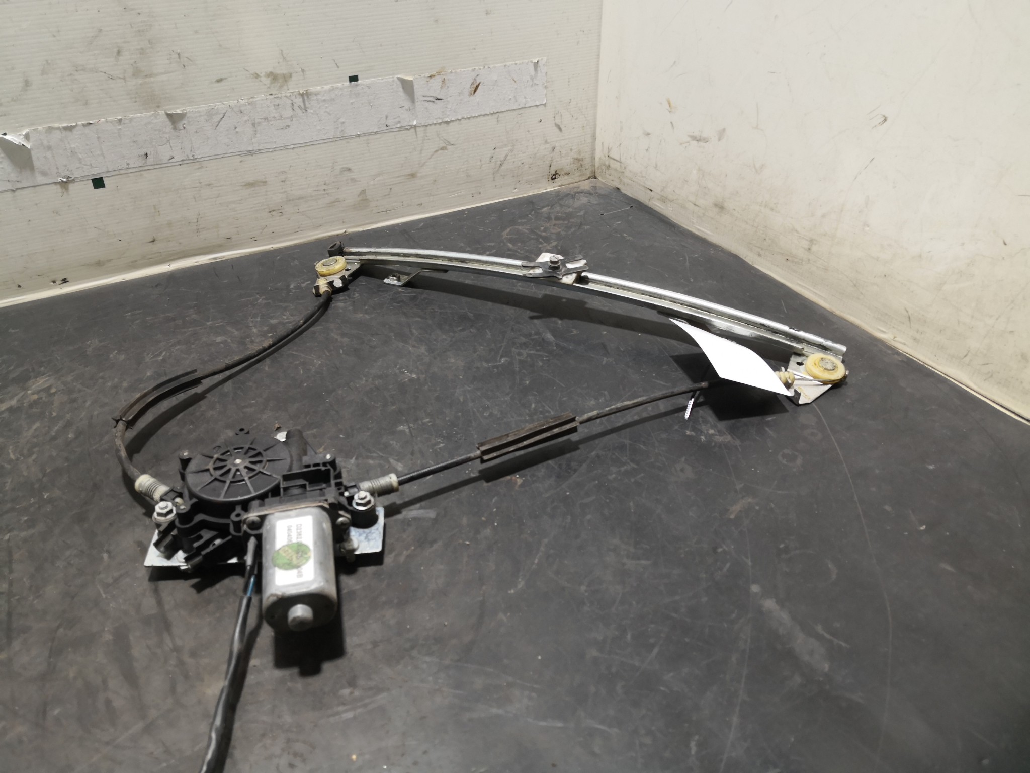 Elevador Frente Dto Electrico RENAULT CLIO II (BB_, CB_) | 98 -  Imagem-3