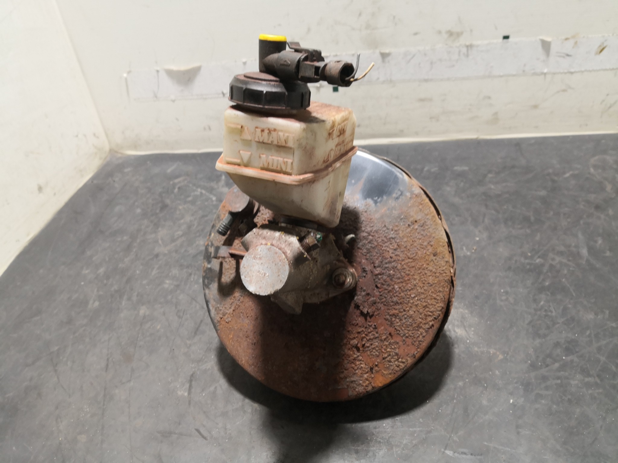 Servofreio  RENAULT CLIO II (BB_, CB_) | 98 -  Imagem-1