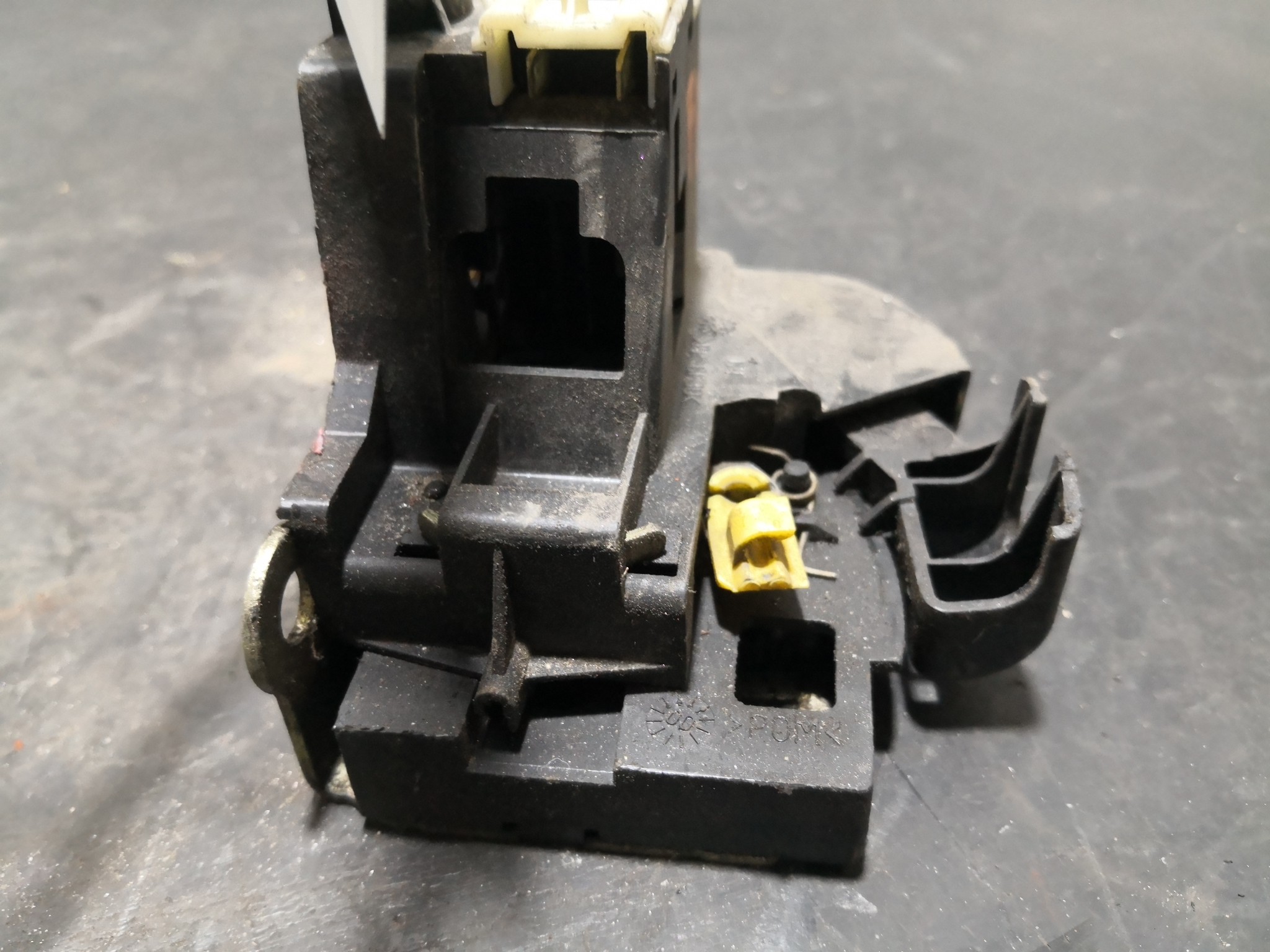 Fecho da Porta Frente Esq RENAULT CLIO II (BB_, CB_) | 98 -  Imagem-2