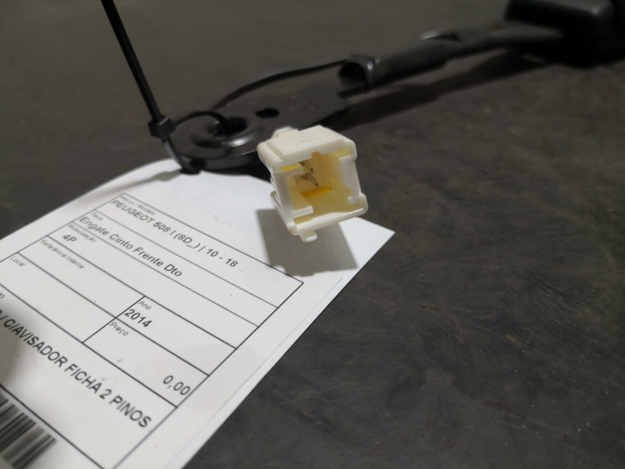 Engate Cinto Frente Dto PEUGEOT 508 I (8D_) | 10 - 18 Imagem-1