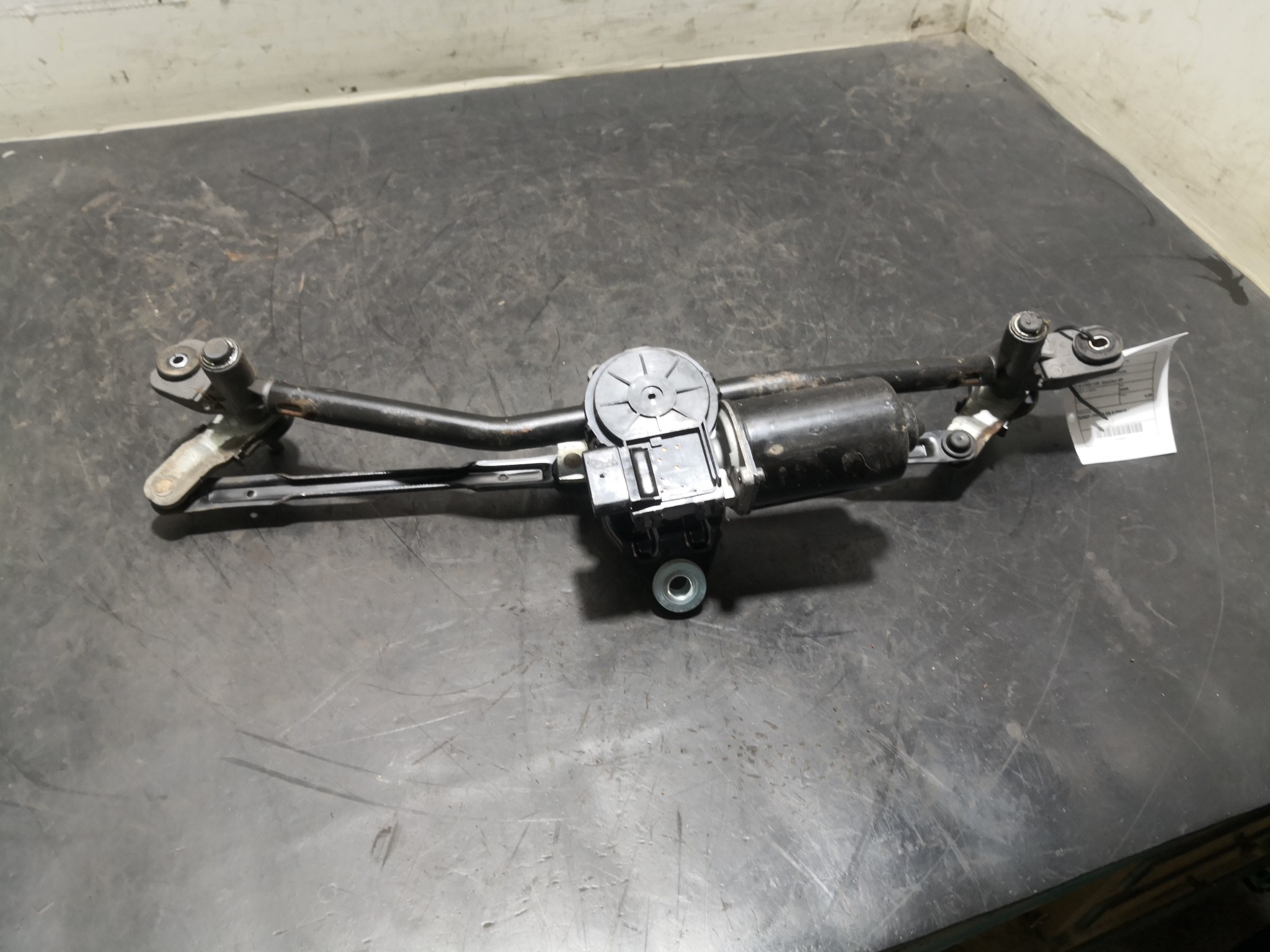 Motor Limpa Vidros Frente KIA CEED SW (ED) | 07 - 12 Imagem-1