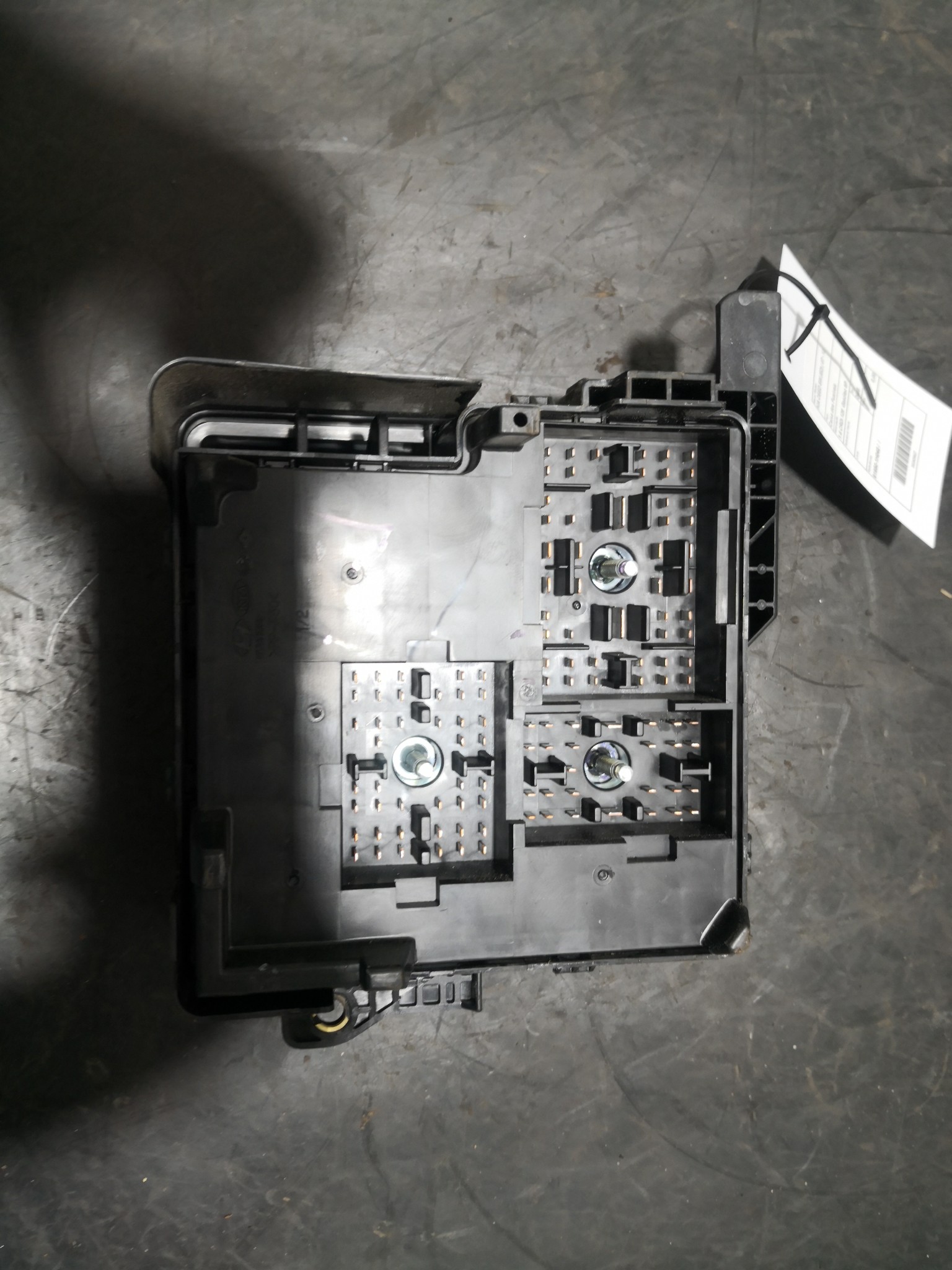 Caixa dos Fusíveis KIA CEED SW (ED) | 07 - 12 Imagem-1