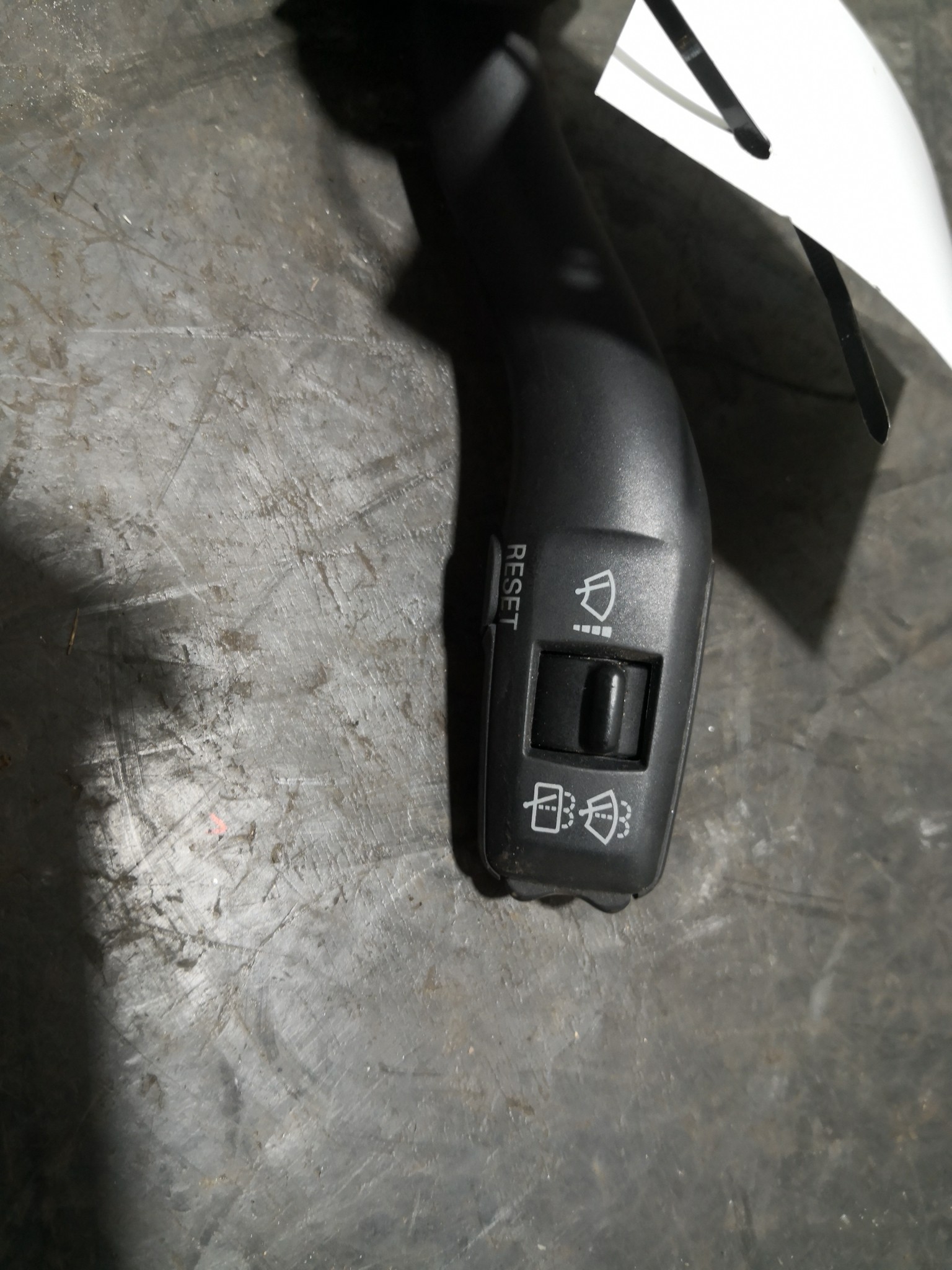 Manipulo de Escovas AUDI A3 (8P1) | 03 - 13 Imagem-3