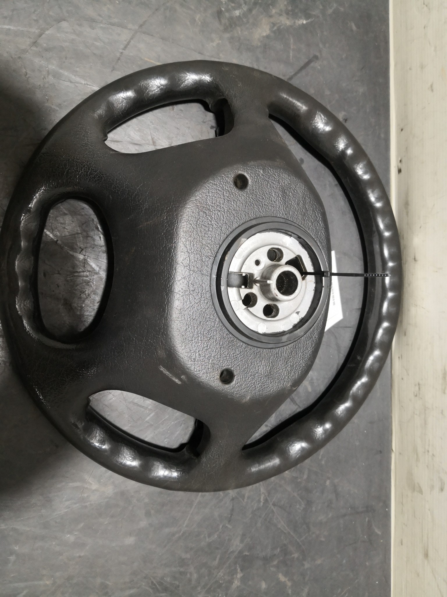 Volante OPEL CORSA B (S93) | 93 - 02 Imagem-1