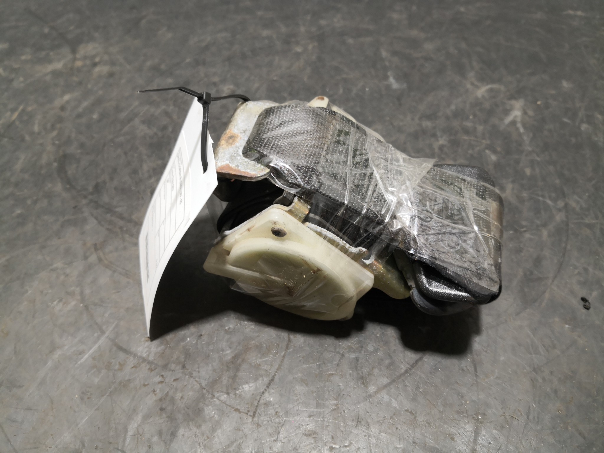 Cinto Trás Dto OPEL - ID S_106029