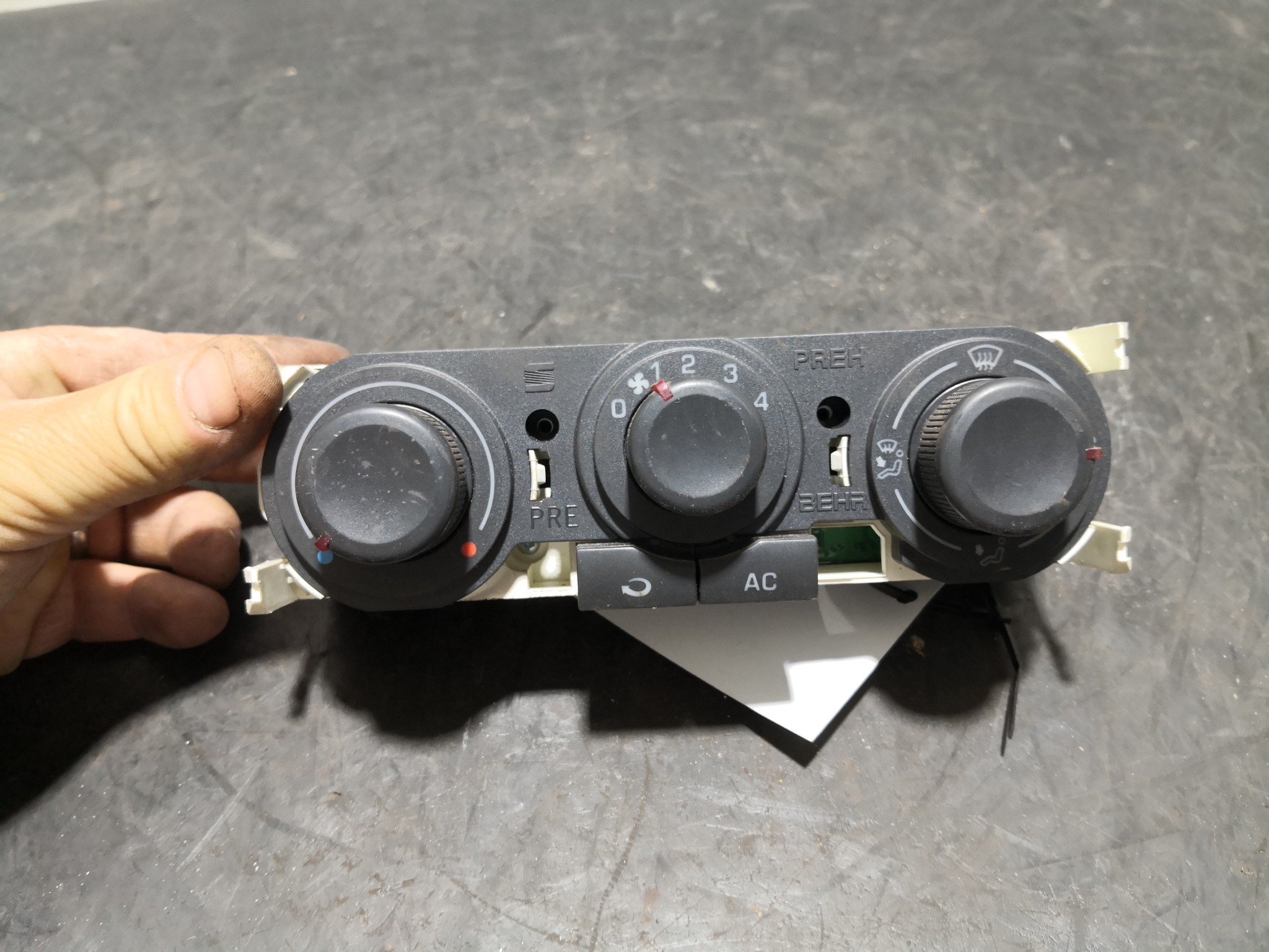 Comando Sofagem SEAT CORDOBA (6L2) | 02 - 09 Imagem-2