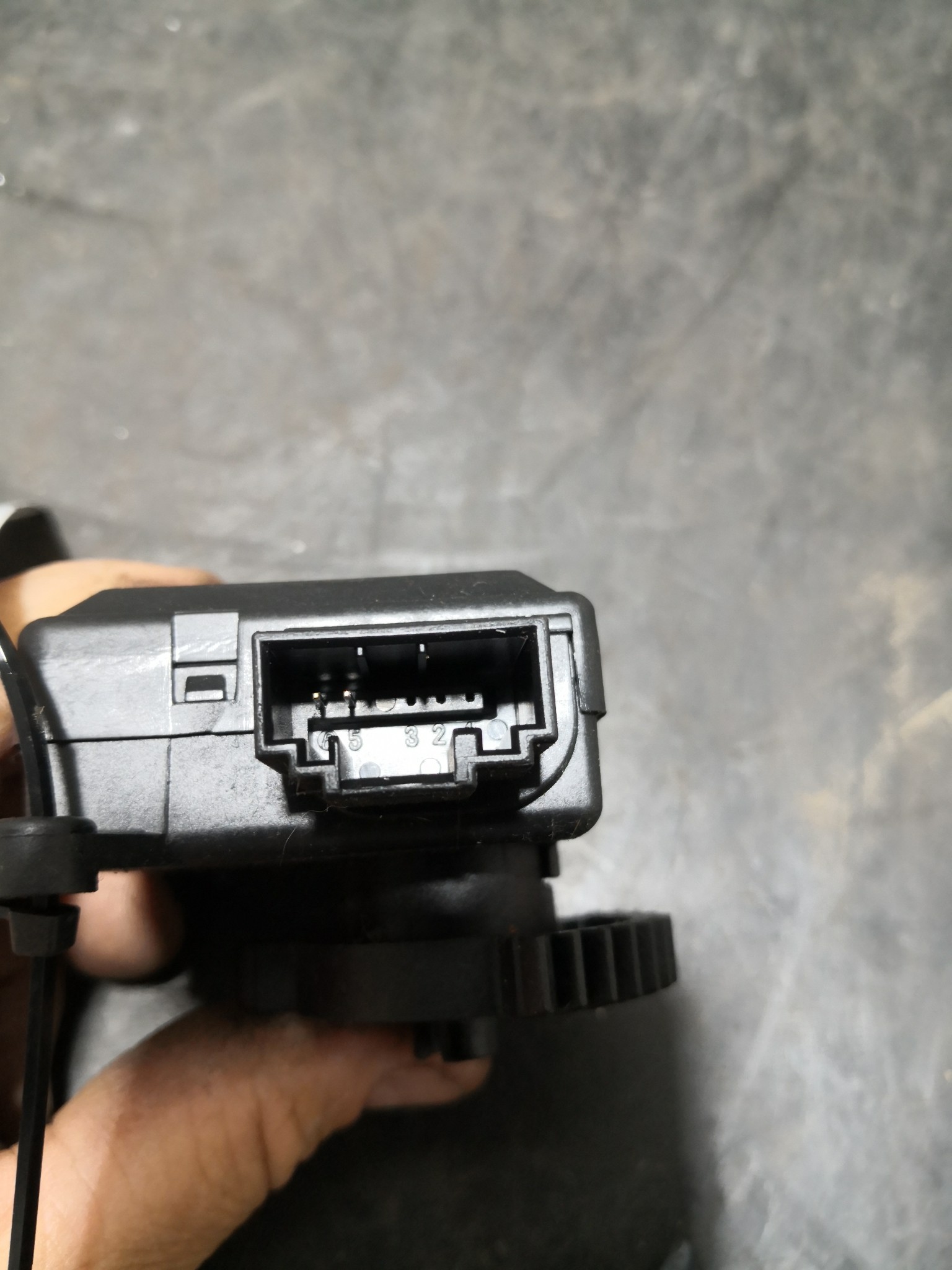 Motor de Comporta SEAT CORDOBA (6L2) | 02 - 09 Imagem-1