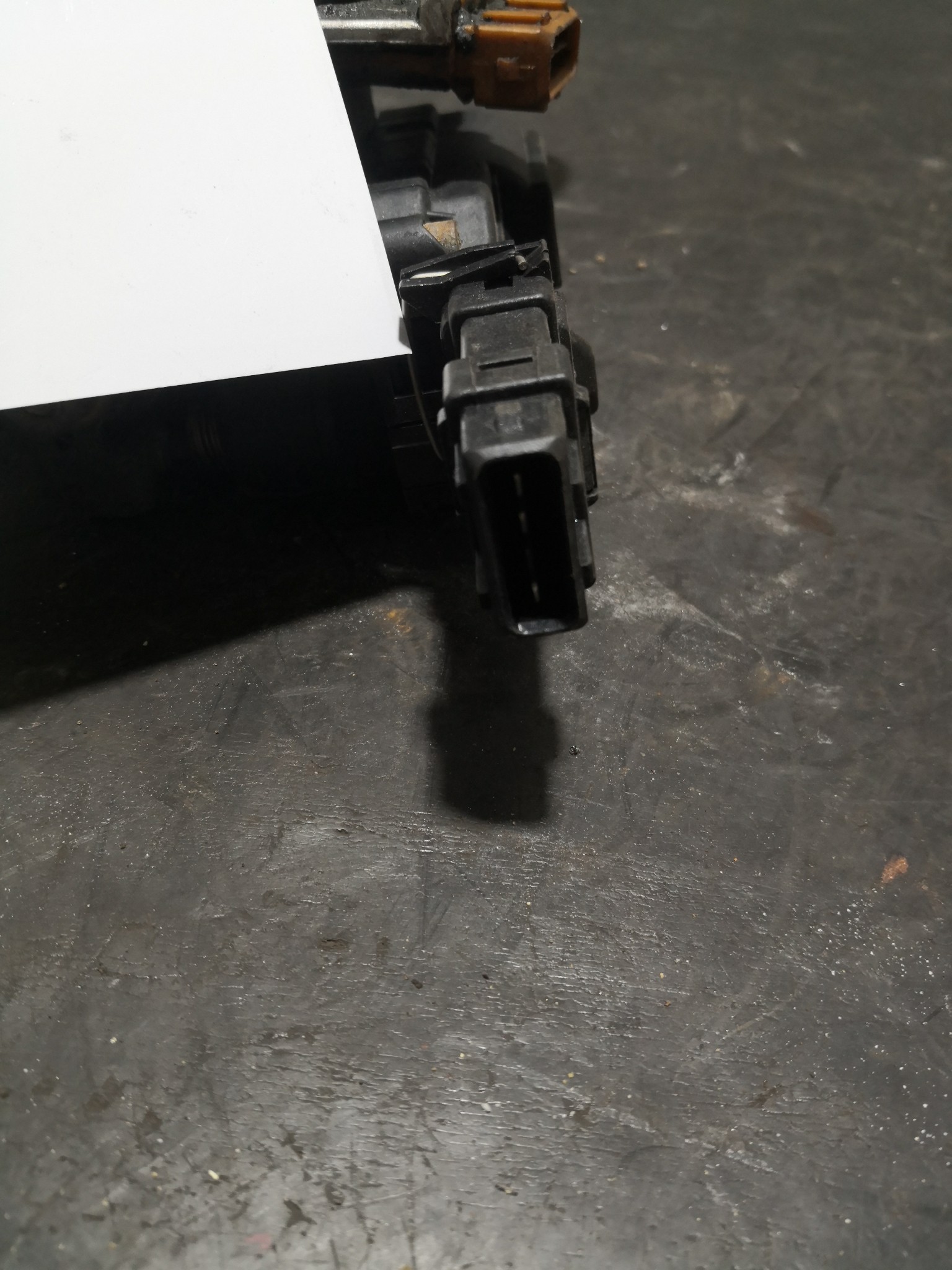 Corpo de Injecção RENAULT CLIO I (B/C57_, 5/357_) | 90 - 98 Imagem-3