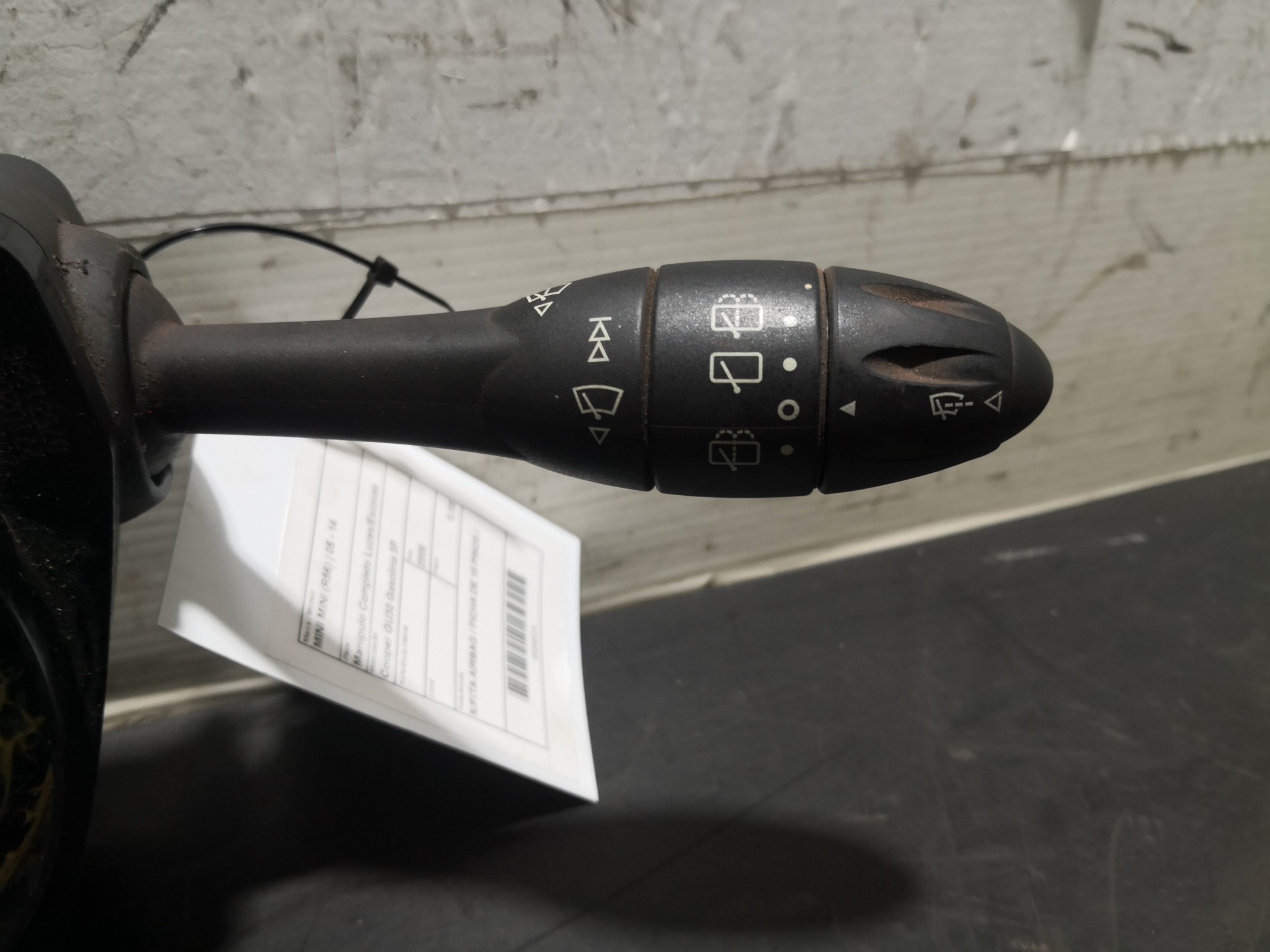 Manipulo Completo Luzes/Escovas MINI MINI (R56) | 05 - 14 Imagem-3