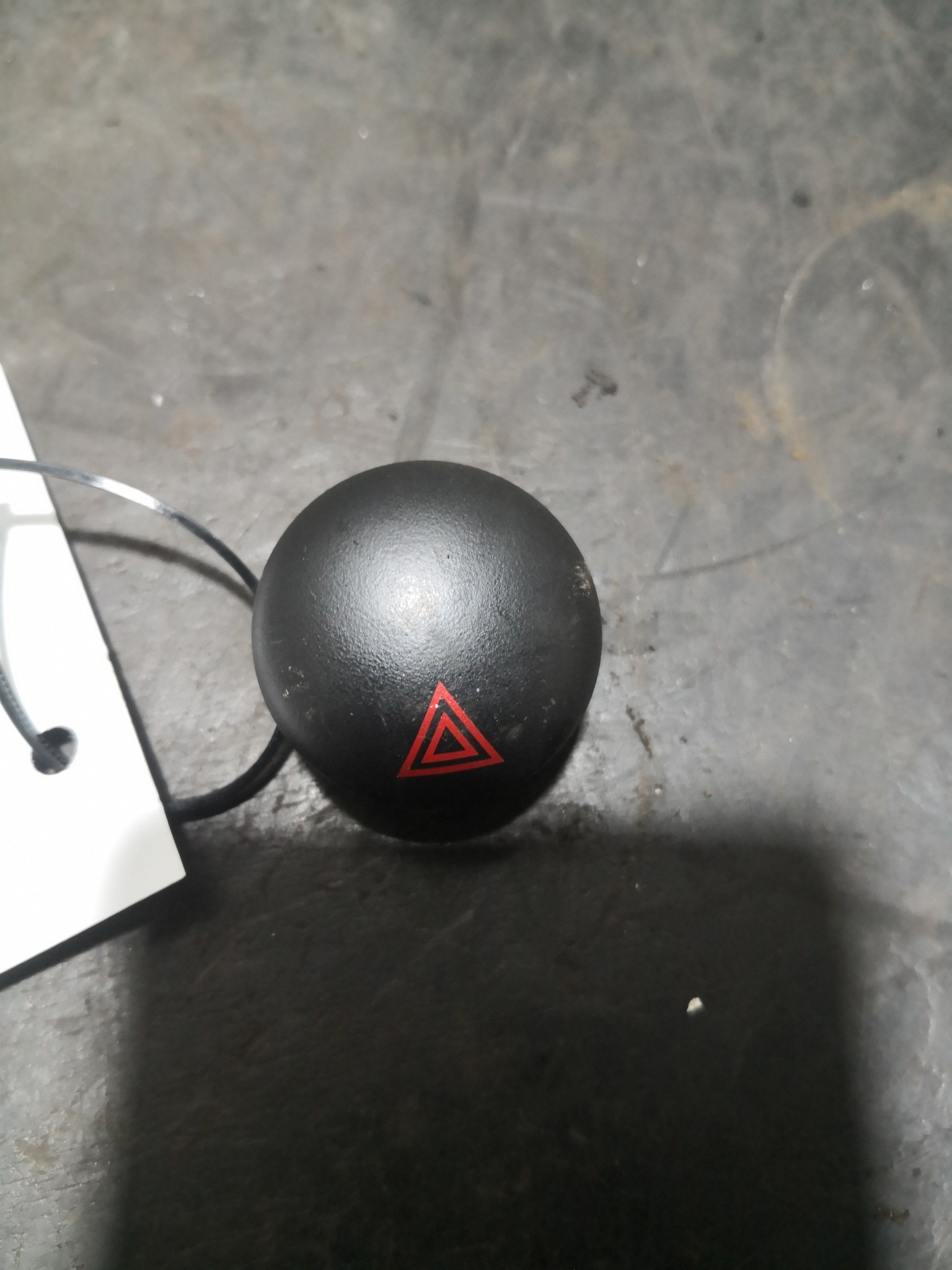 Botão 4 Piscas MINI MINI (R56) | 05 - 14 Imagem-2