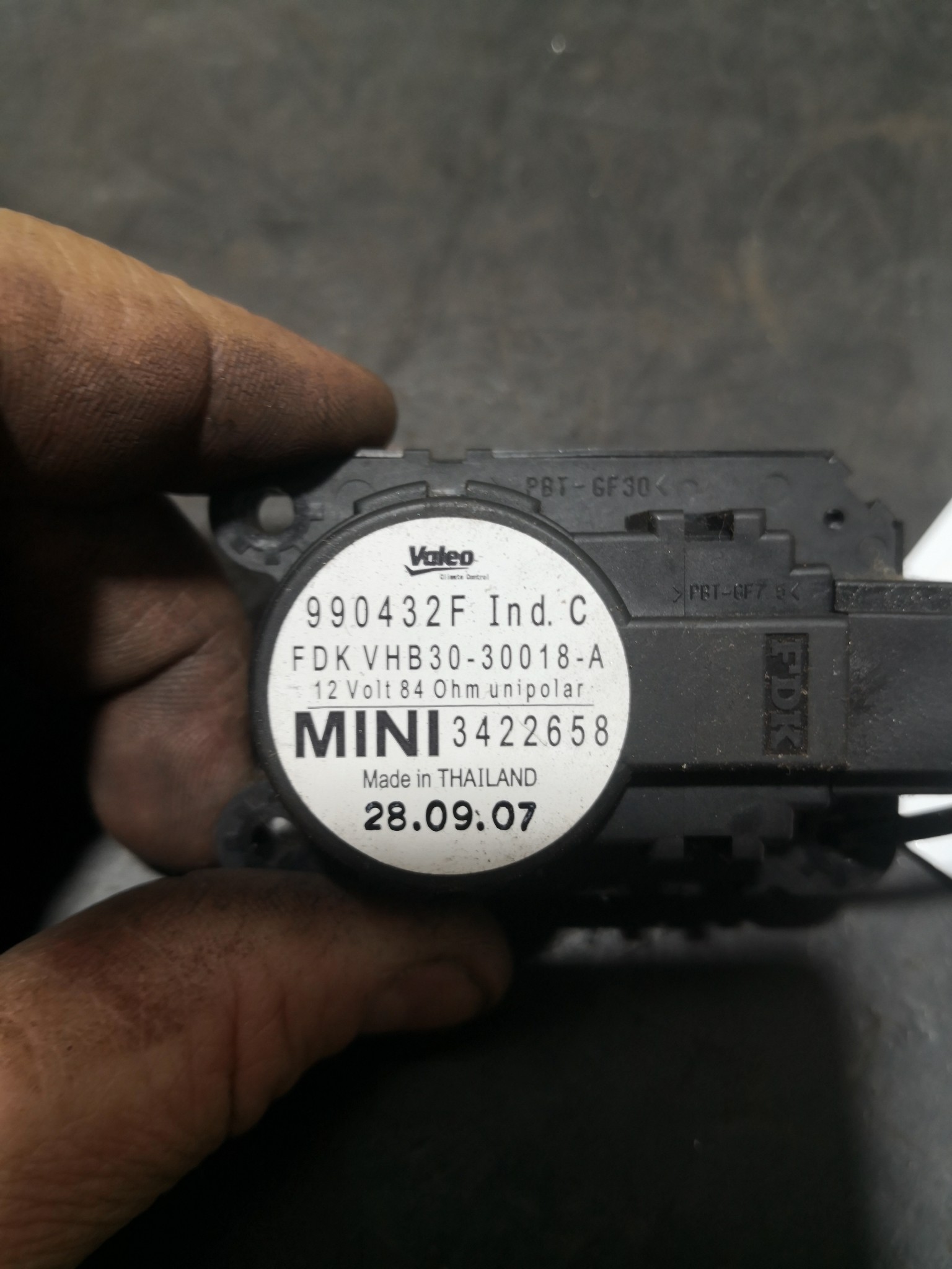 Motor de Comporta MINI MINI (R56) | 05 - 14 Imagem-2